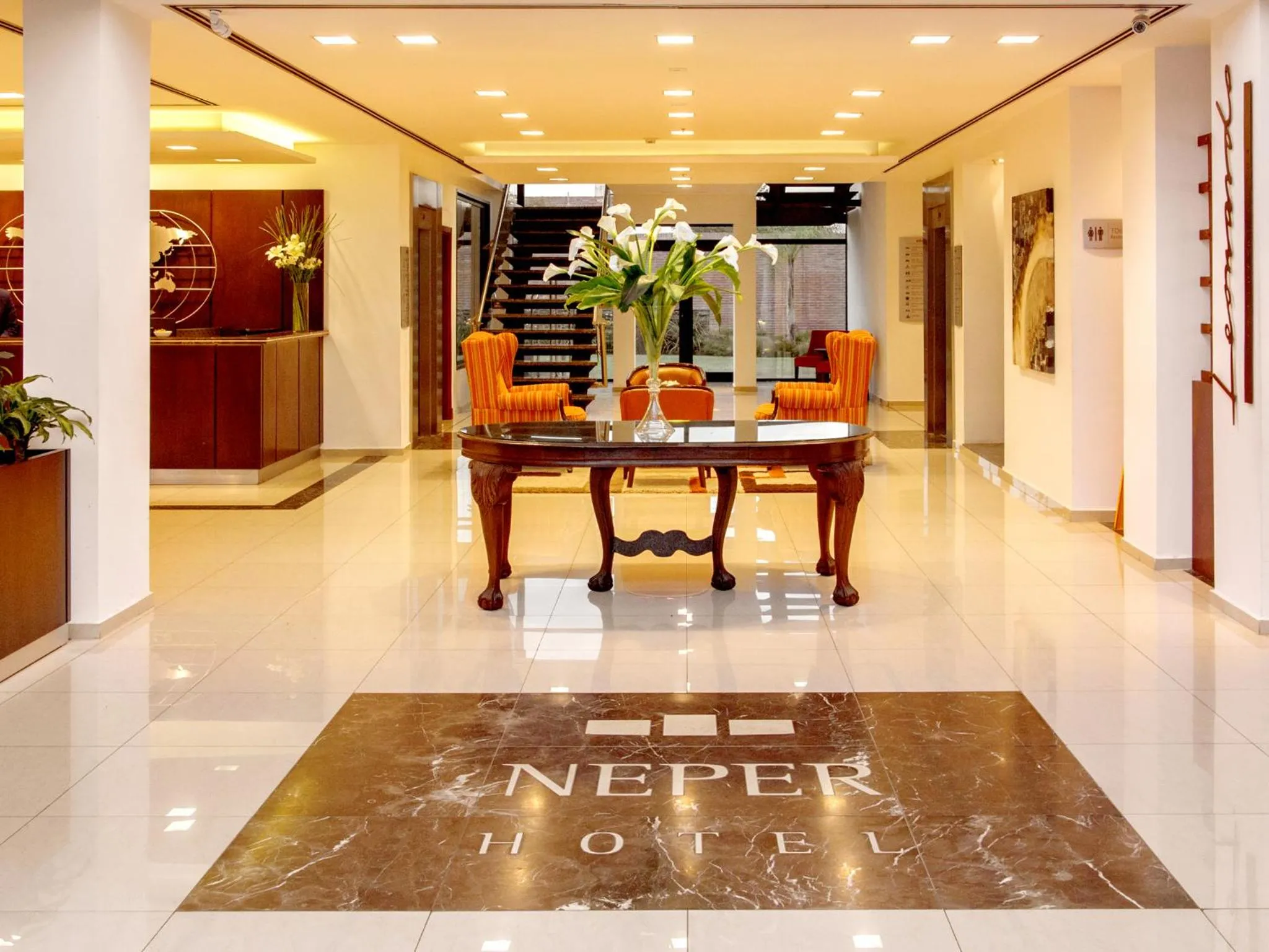 Lobby or reception in Neper Hotel