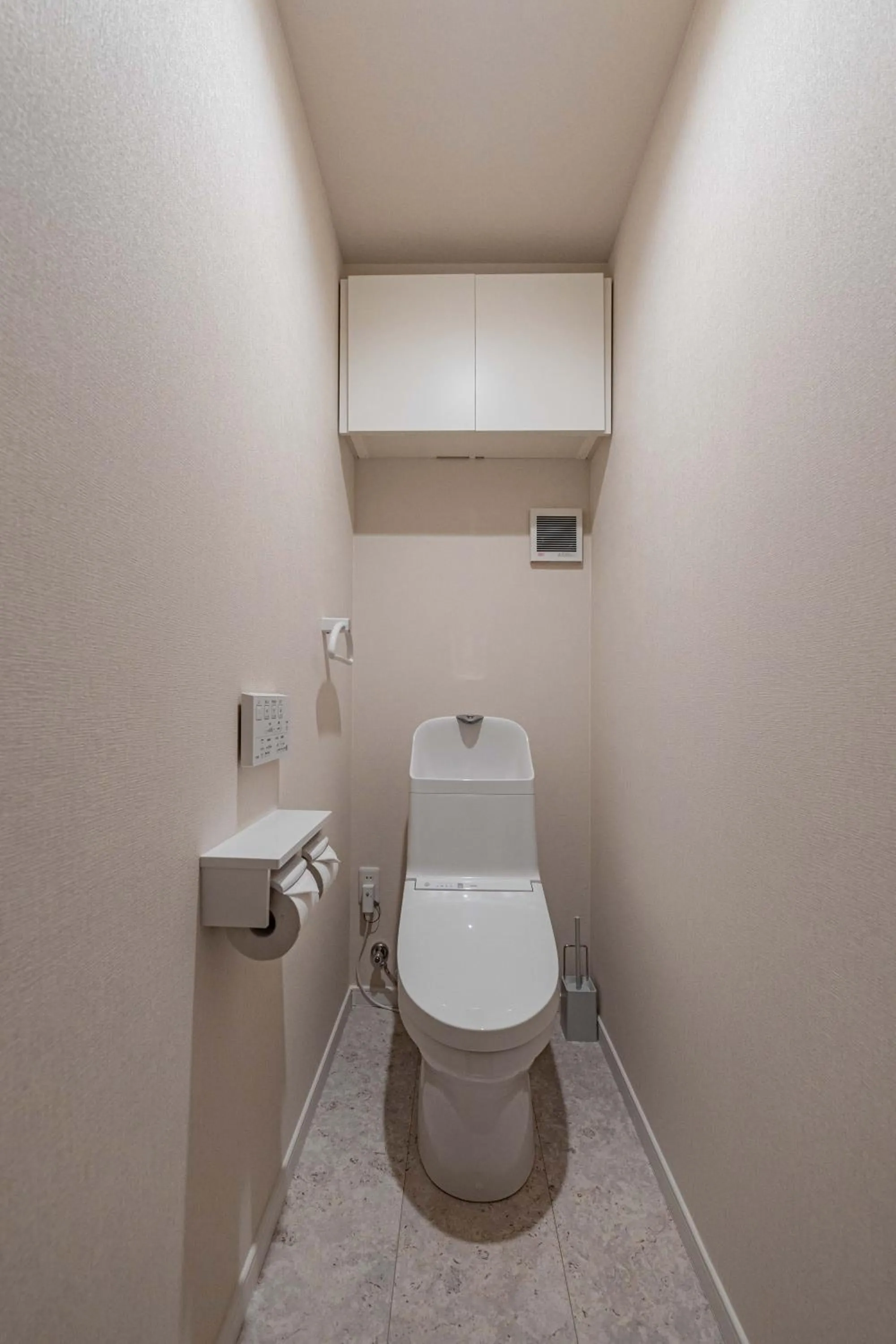 Toilet in Apartment Hotel 11 Villa Hanazonocho