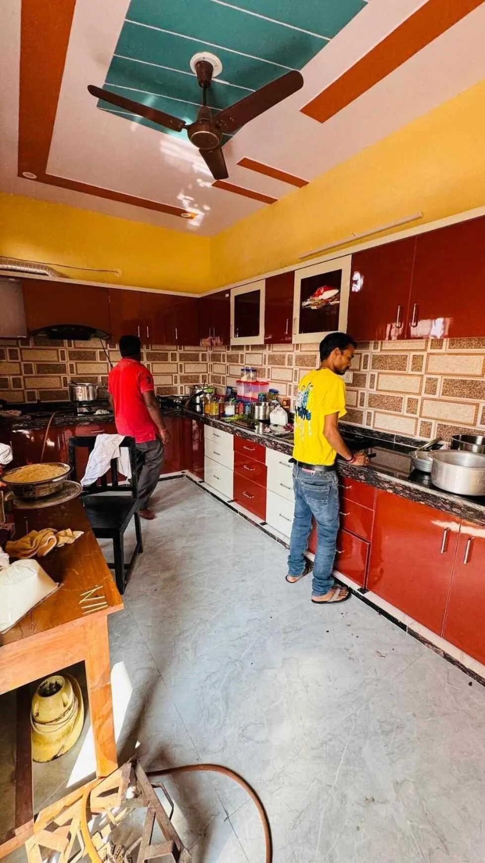 Bhiwani Guest House