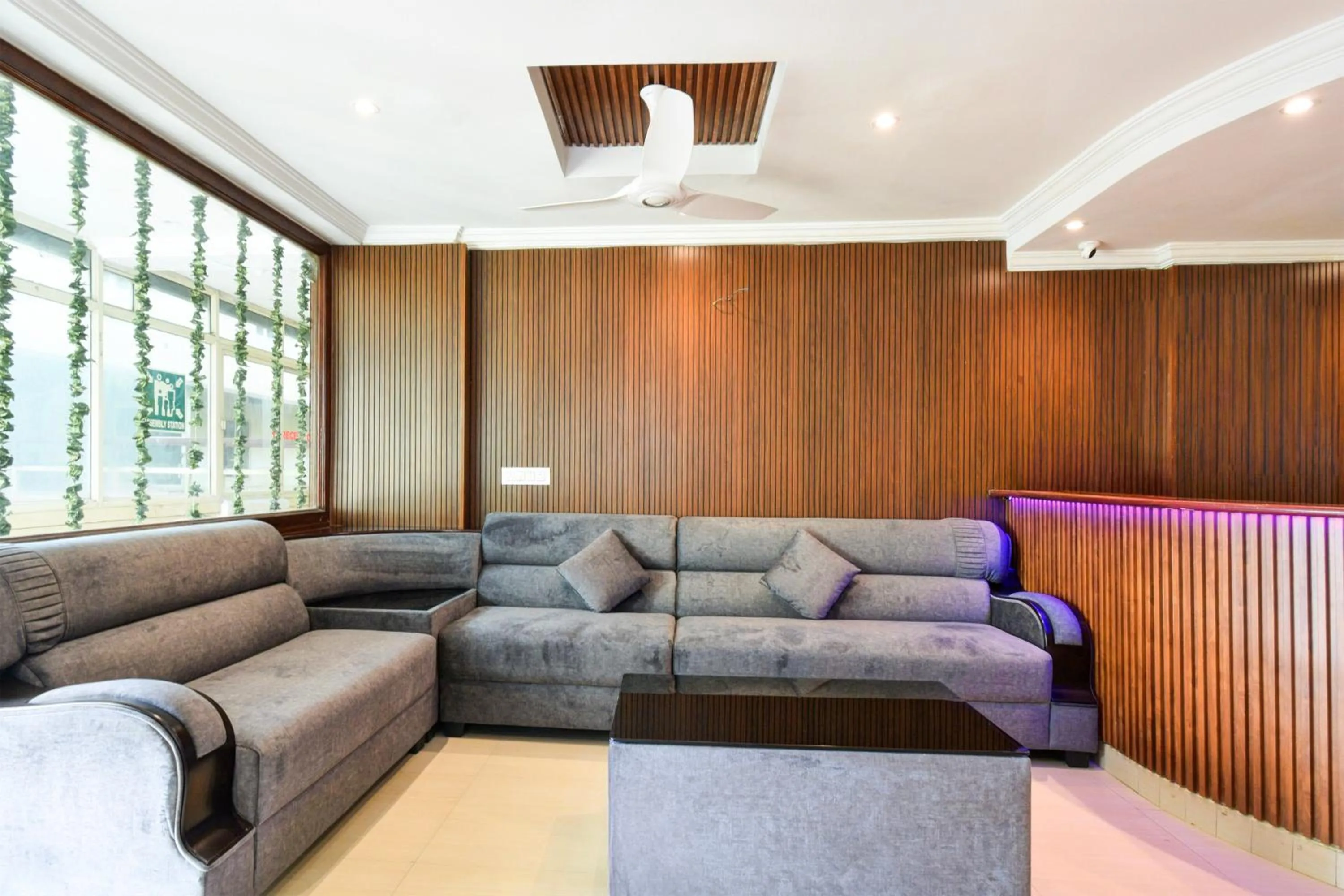 Lobby or reception in Hotel O Vaishnavi Residency