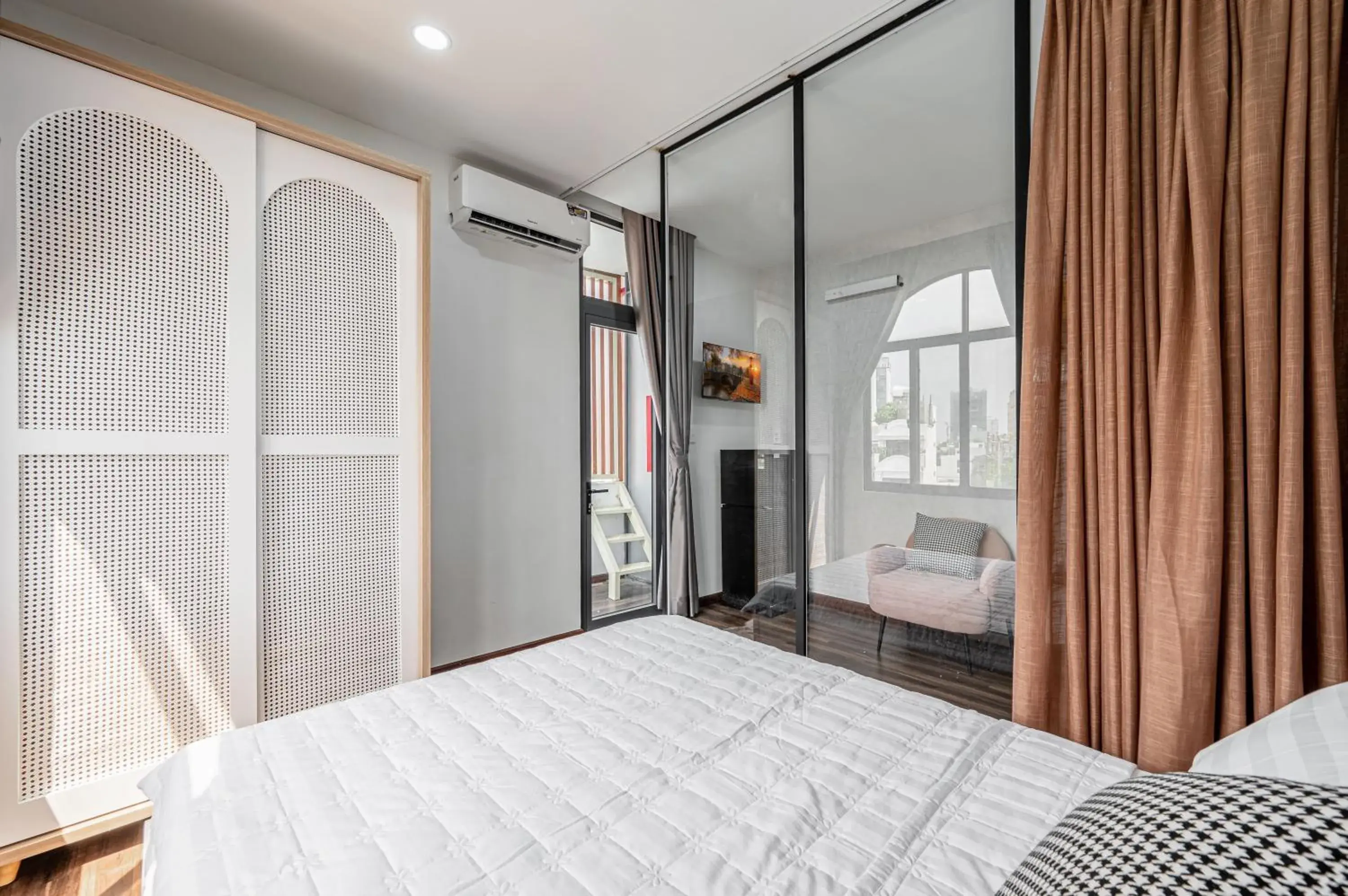 Bed in Lotus Lalala Inn Hotel Bed in Lotus Lalala Inn Hotel