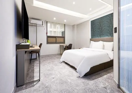 Regency Hotel