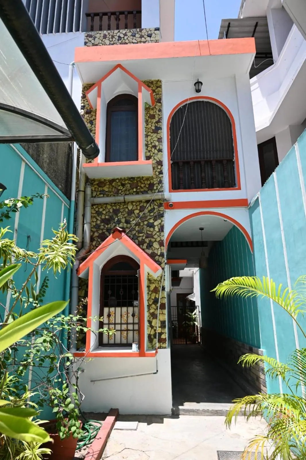 Property building in Prakash Residence - White Town