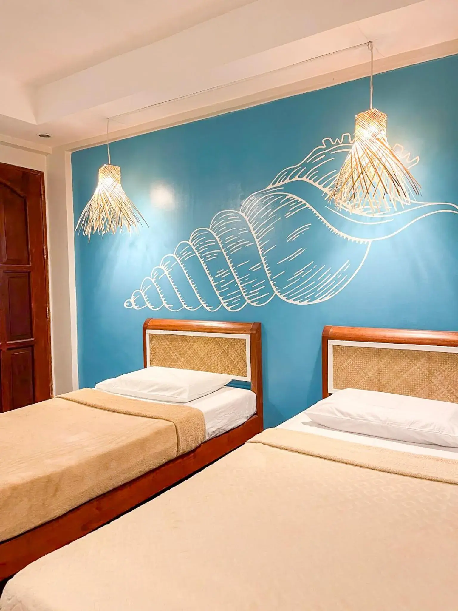 Budget Twin Room in Amos Portside Inn El Nido Budget Twin Room in Amos Portside Inn El Nido