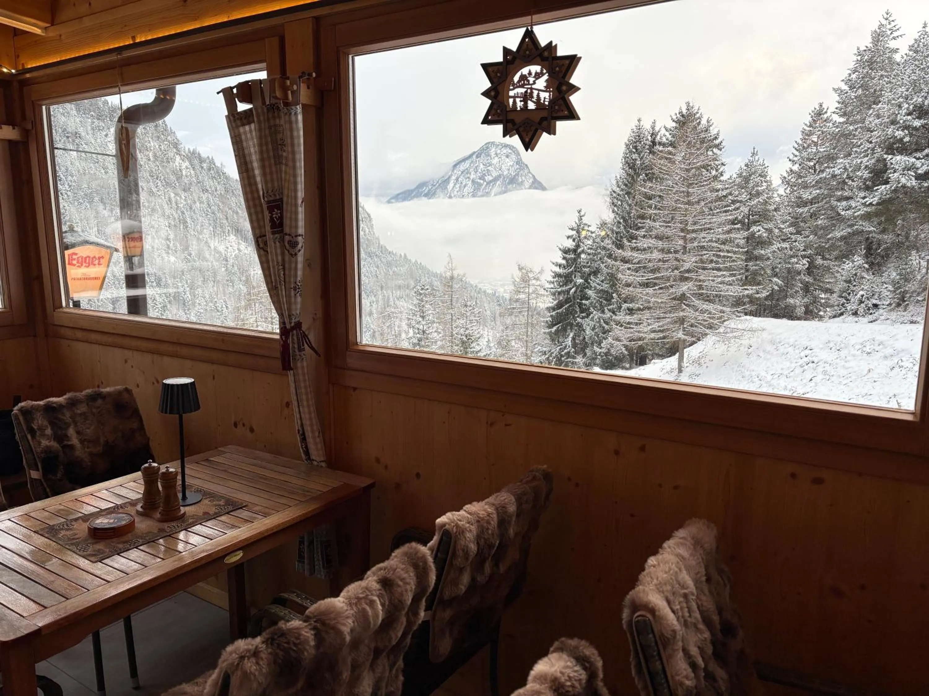 Veitenhof Alm im autofreien Kaisertal