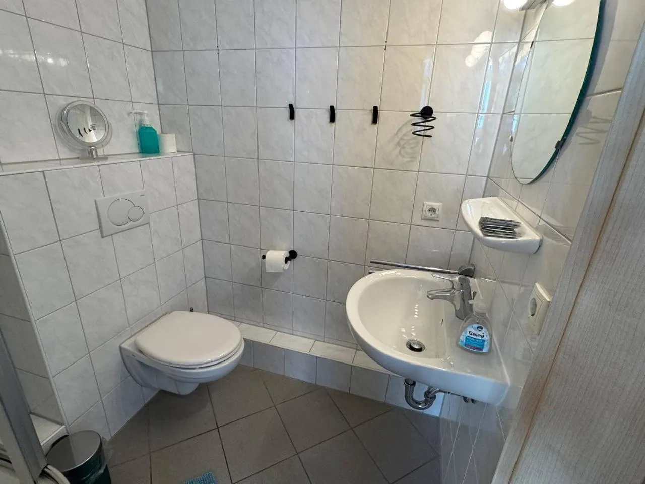Shower in VEGAS Hotel