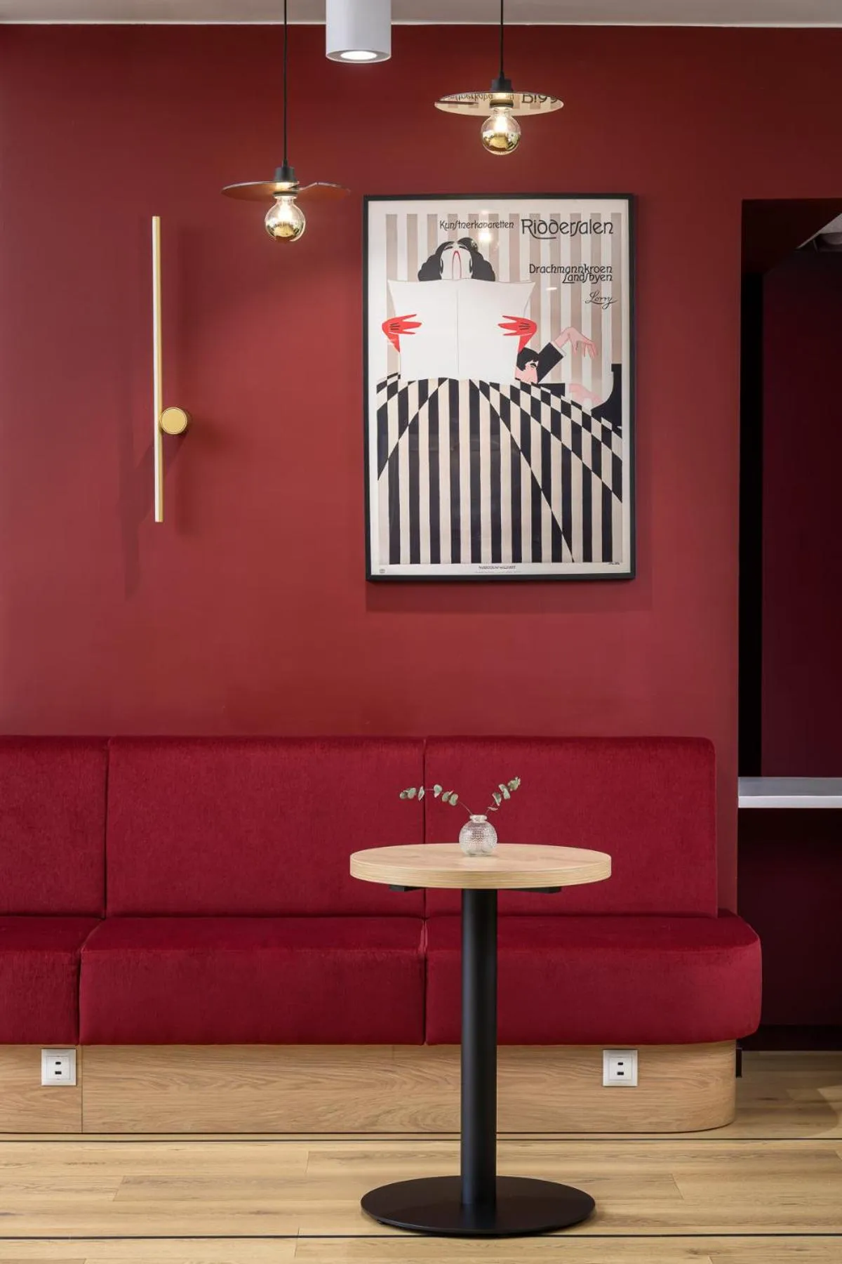 Lobby or reception in B&B HOTEL Kalisz Centrum