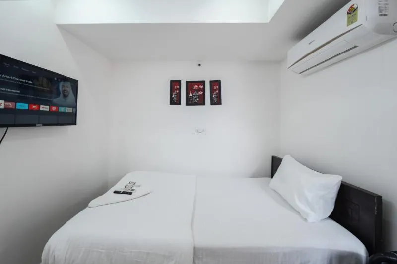 Bedroom in Hivee Hotel