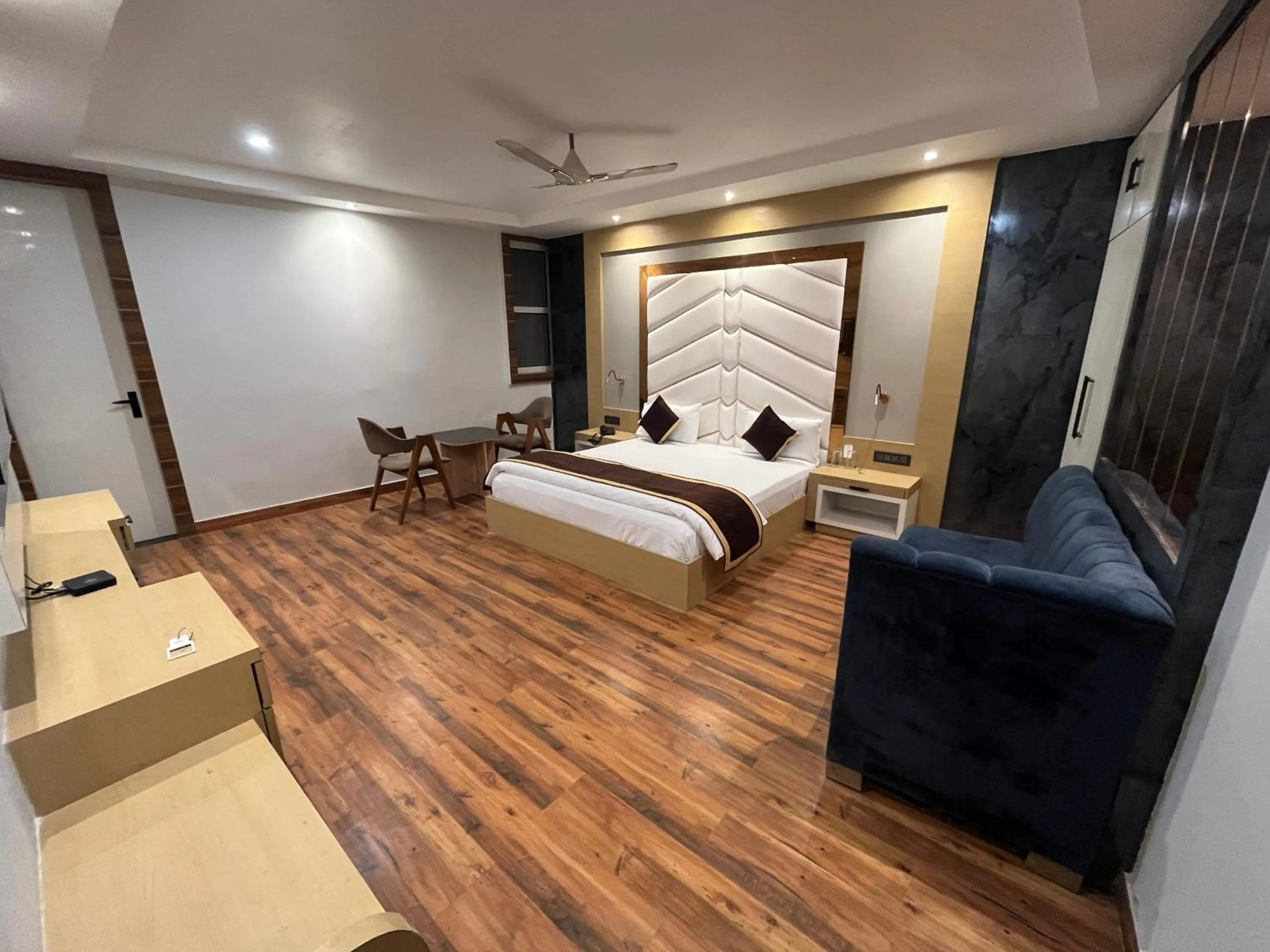 Bed in Hotel Lata Continental