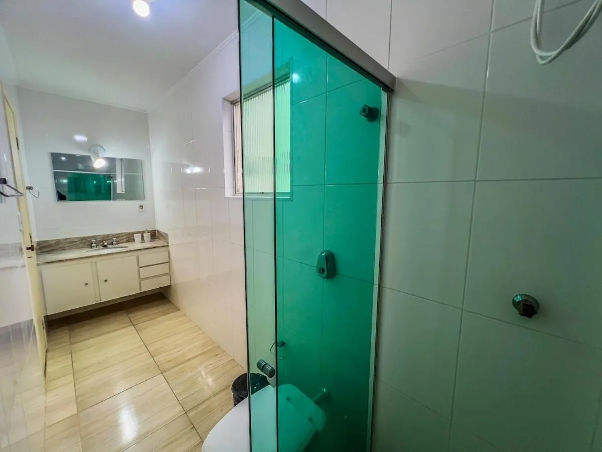 R15 · 2 quadras da praia R15
