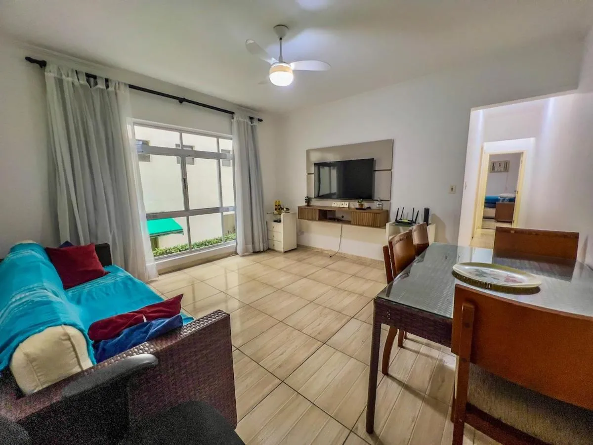 R15 · 2 quadras da praia R15