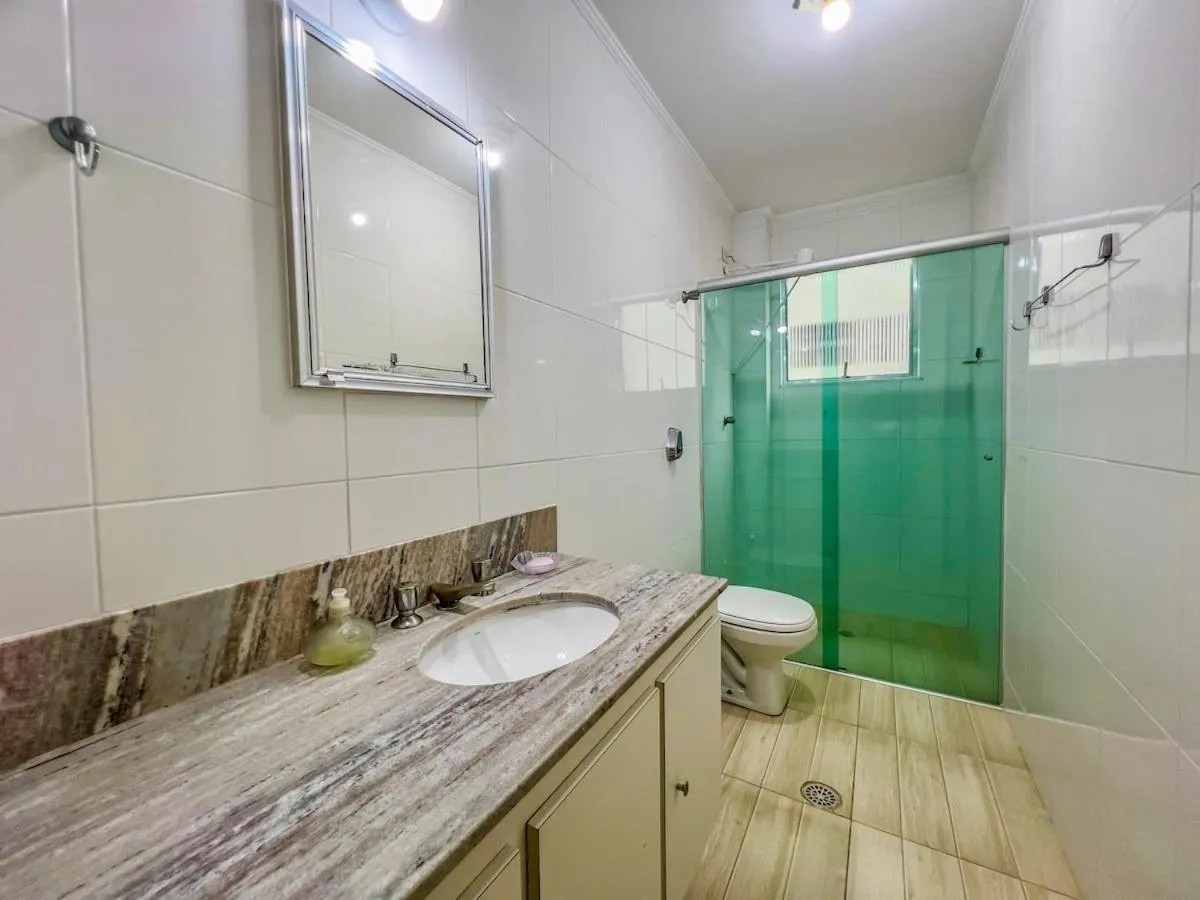 R15 · 2 quadras da praia R15