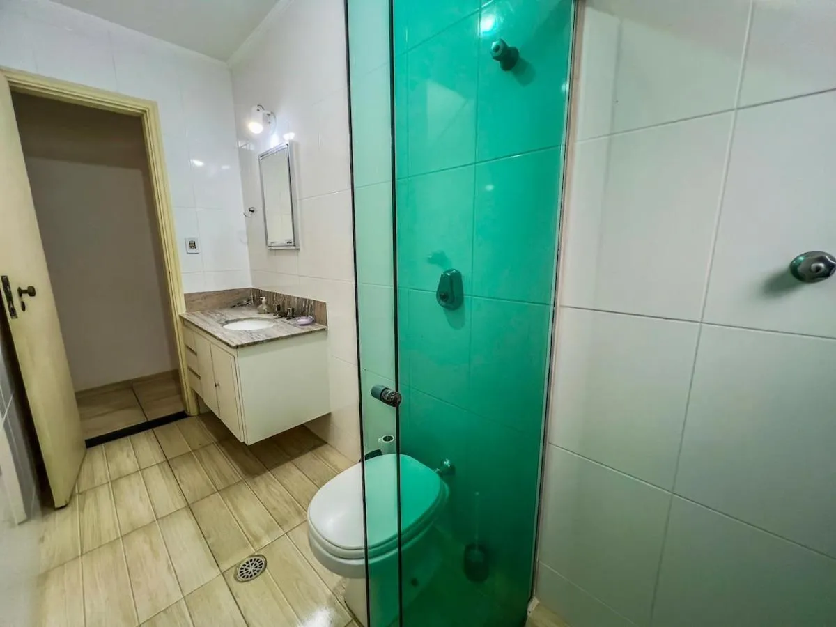 R15 · 2 quadras da praia R15