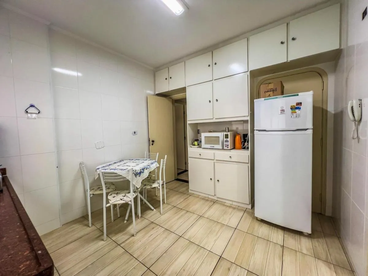 R15 · 2 quadras da praia R15