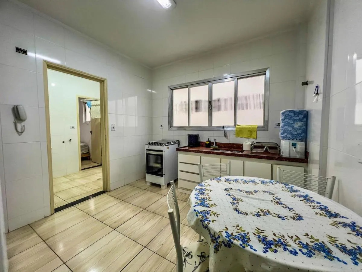 R15 · 2 quadras da praia R15