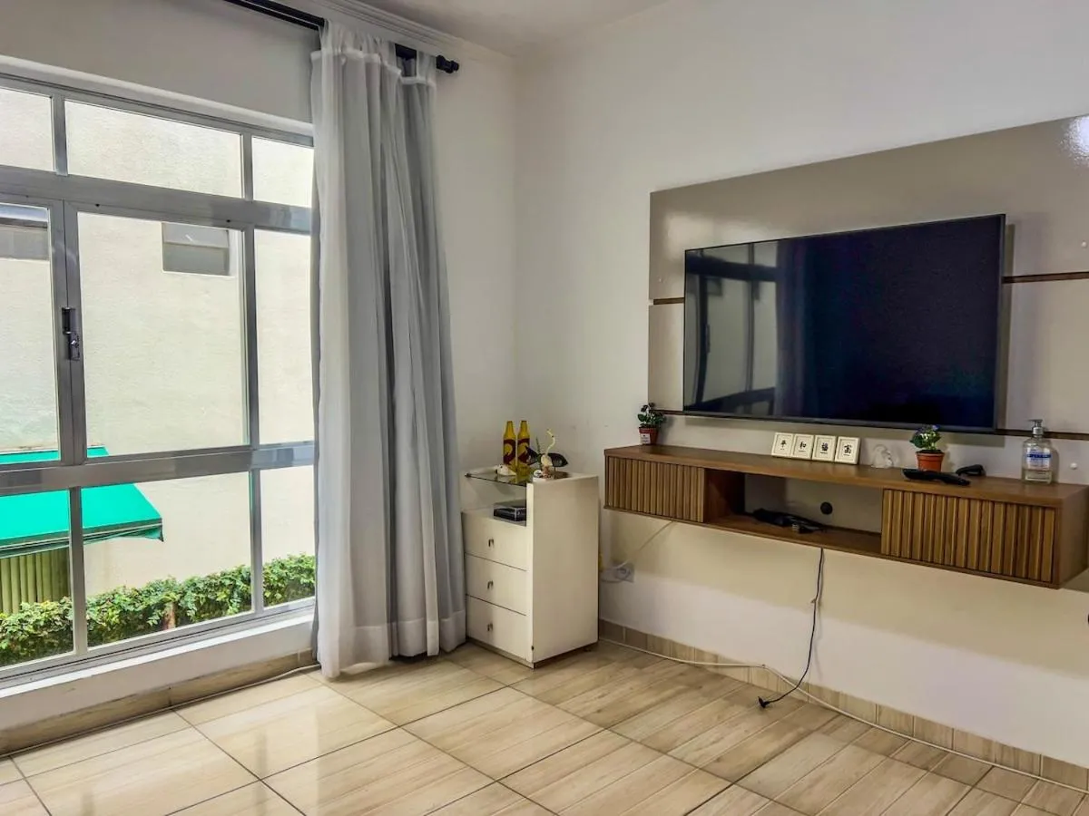 R15 · 2 quadras da praia R15