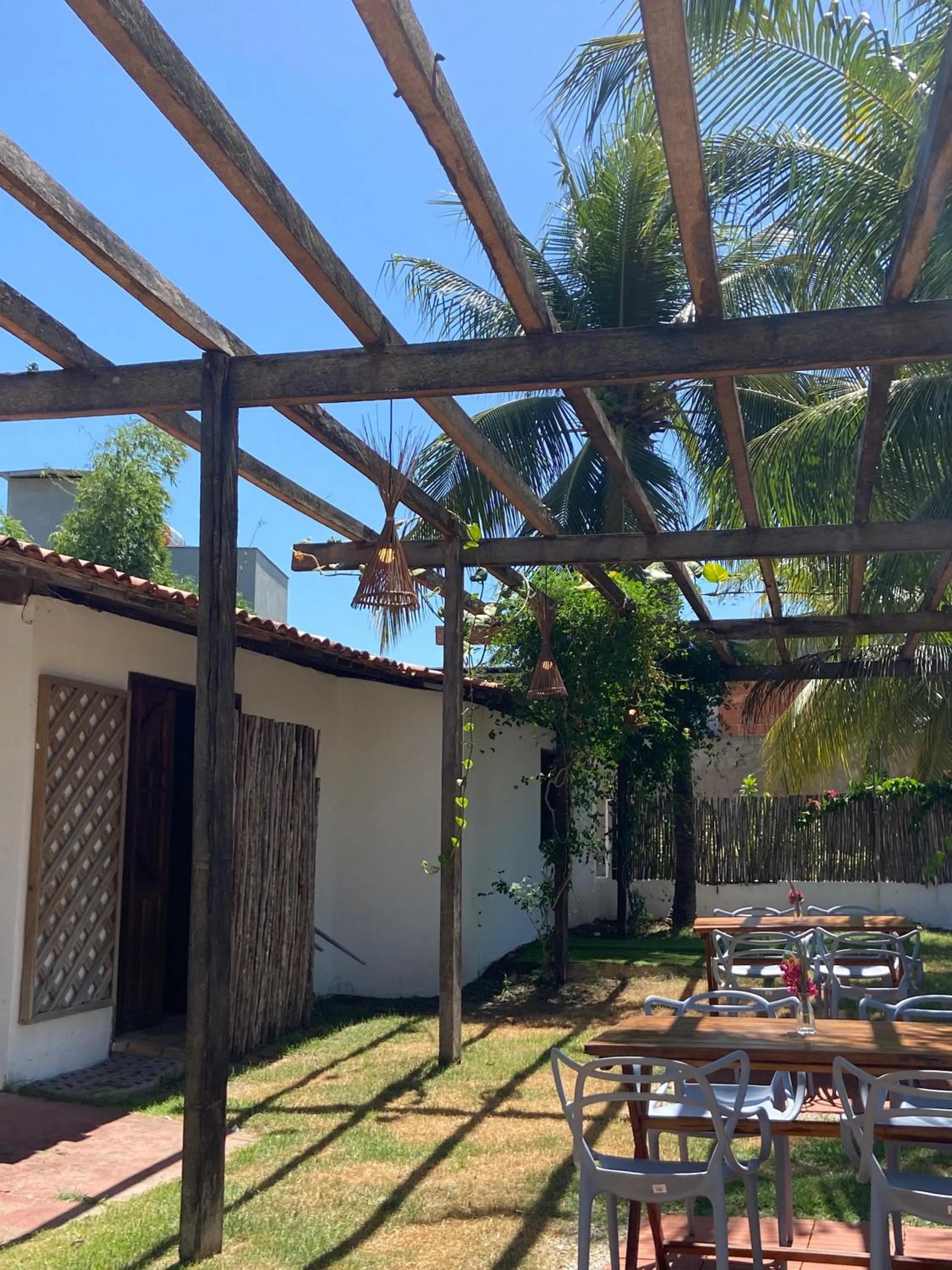 Restaurant/places to eat in Amaly Pousada