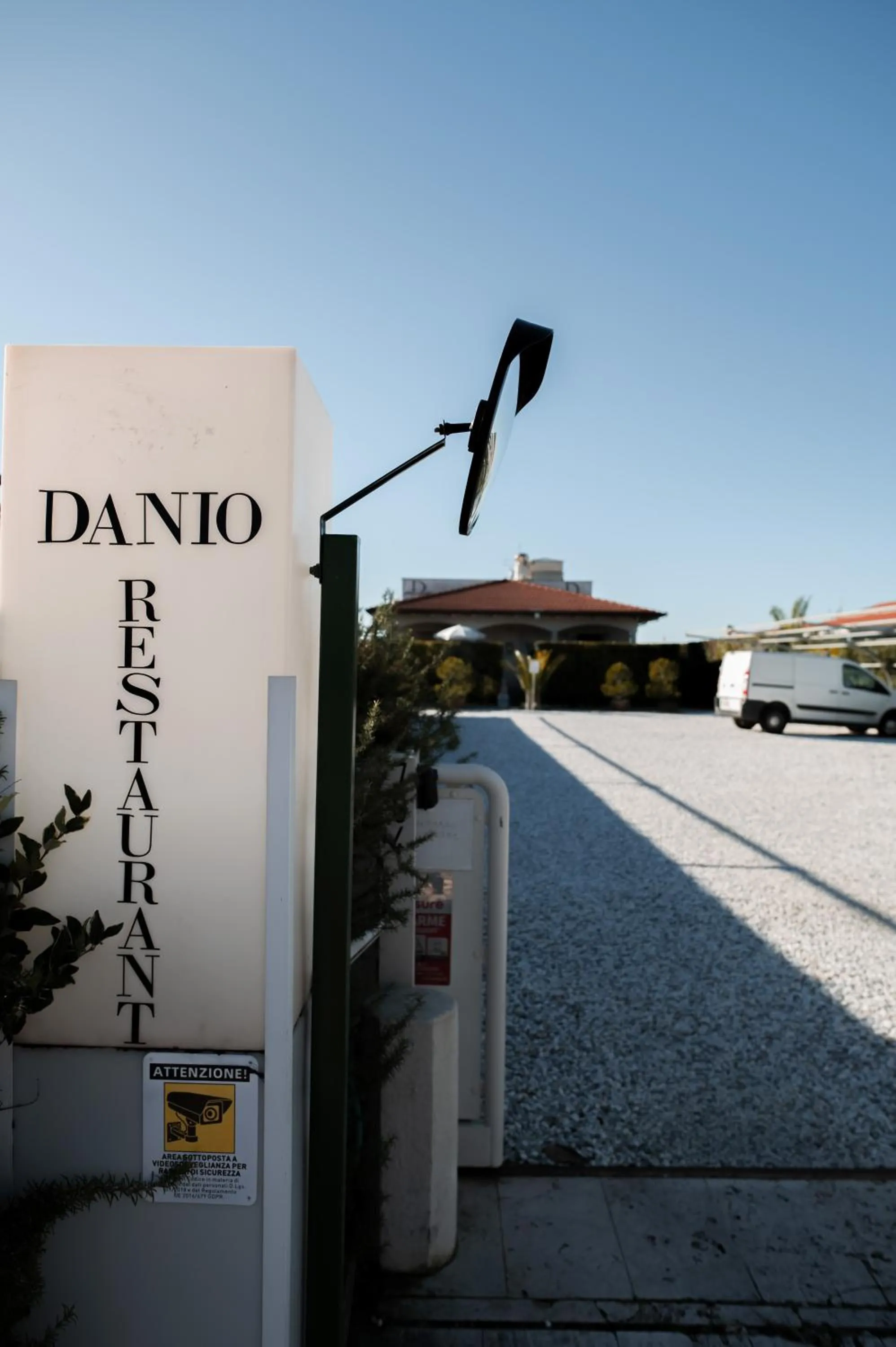 Property building in Danio beach house