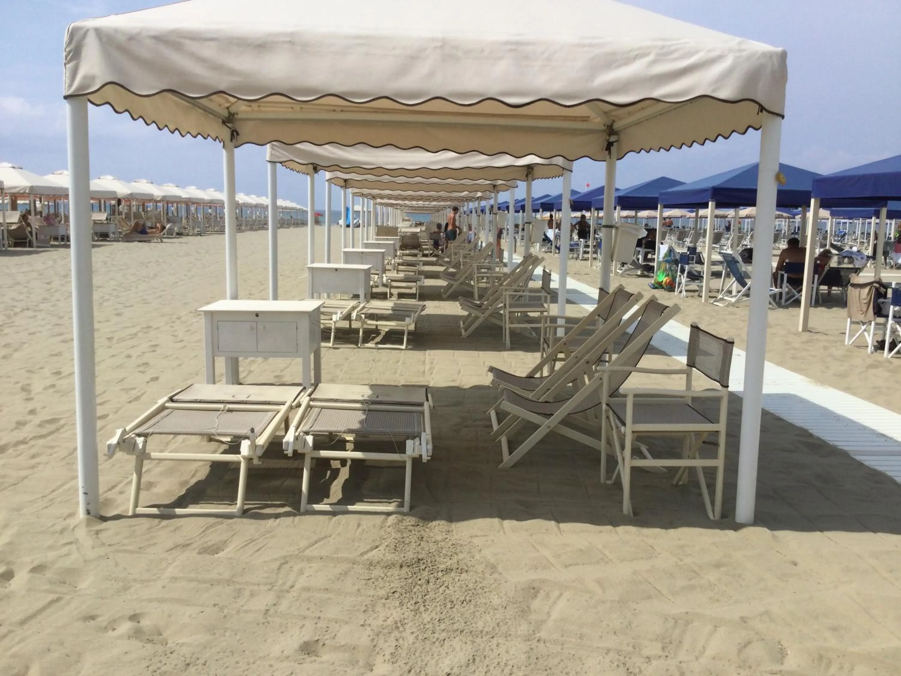 Beach in Danio beach house