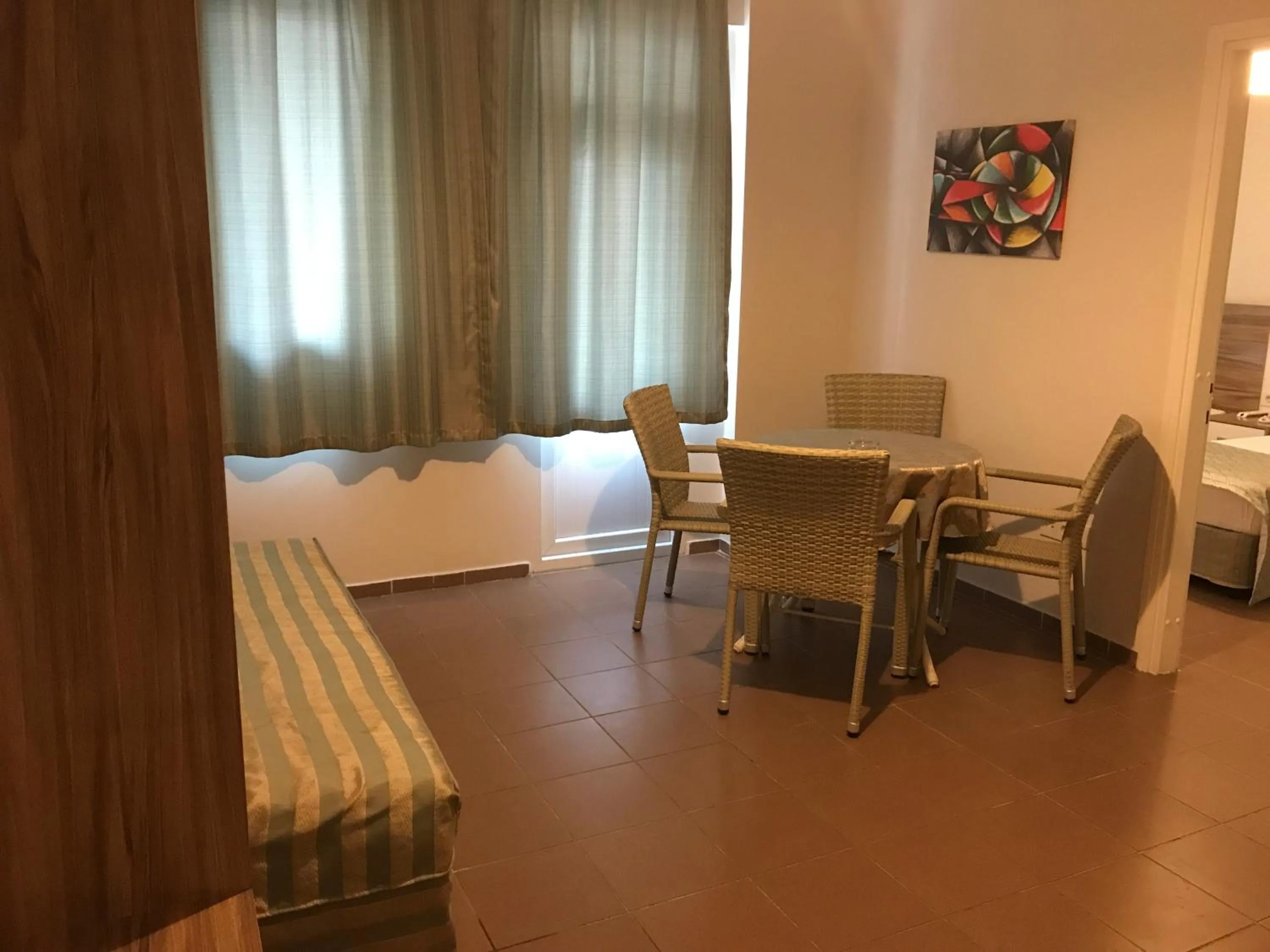 Living room, Bed in Narcis Apart Hotel