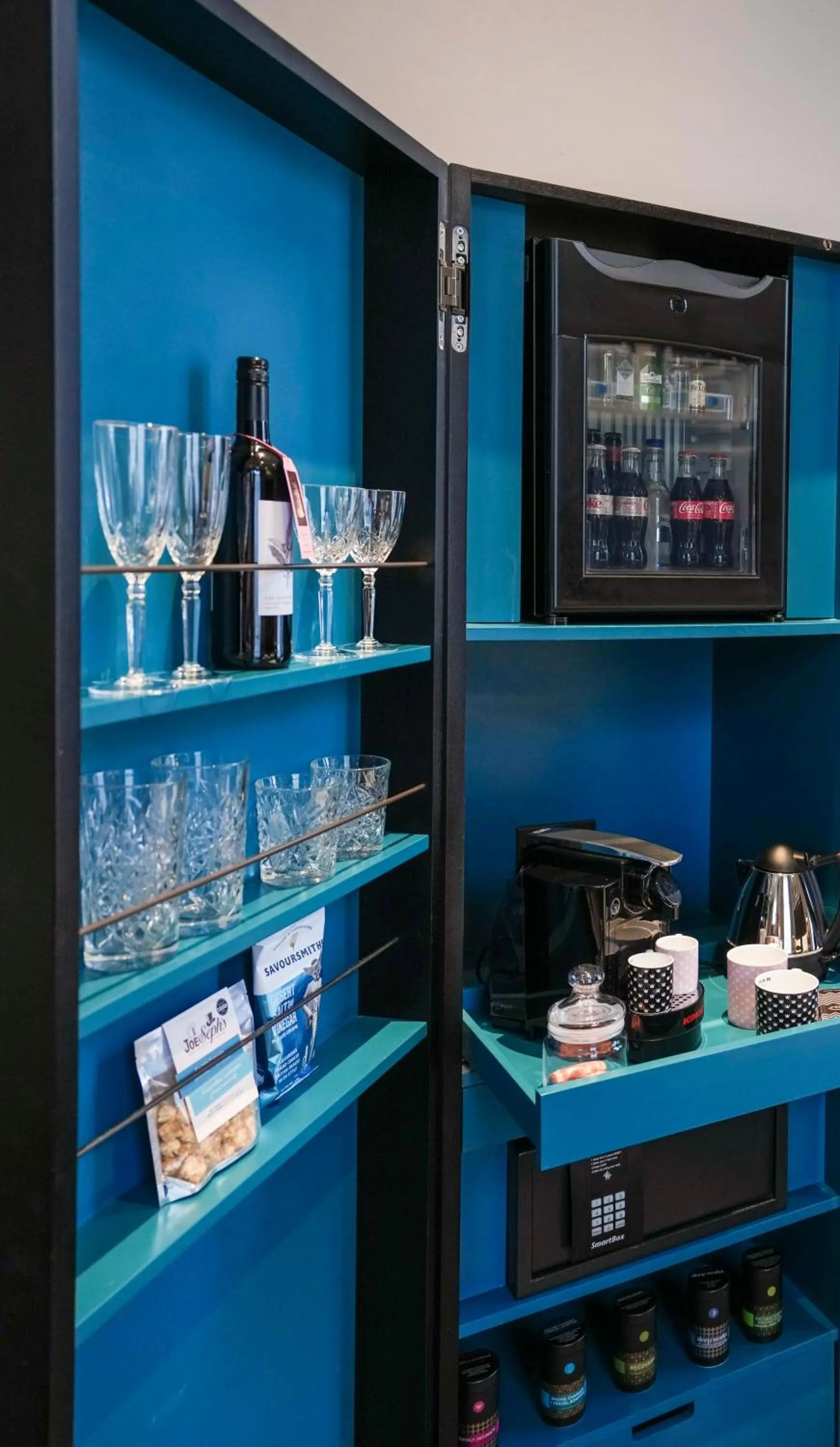 minibar in Hotel Gotham