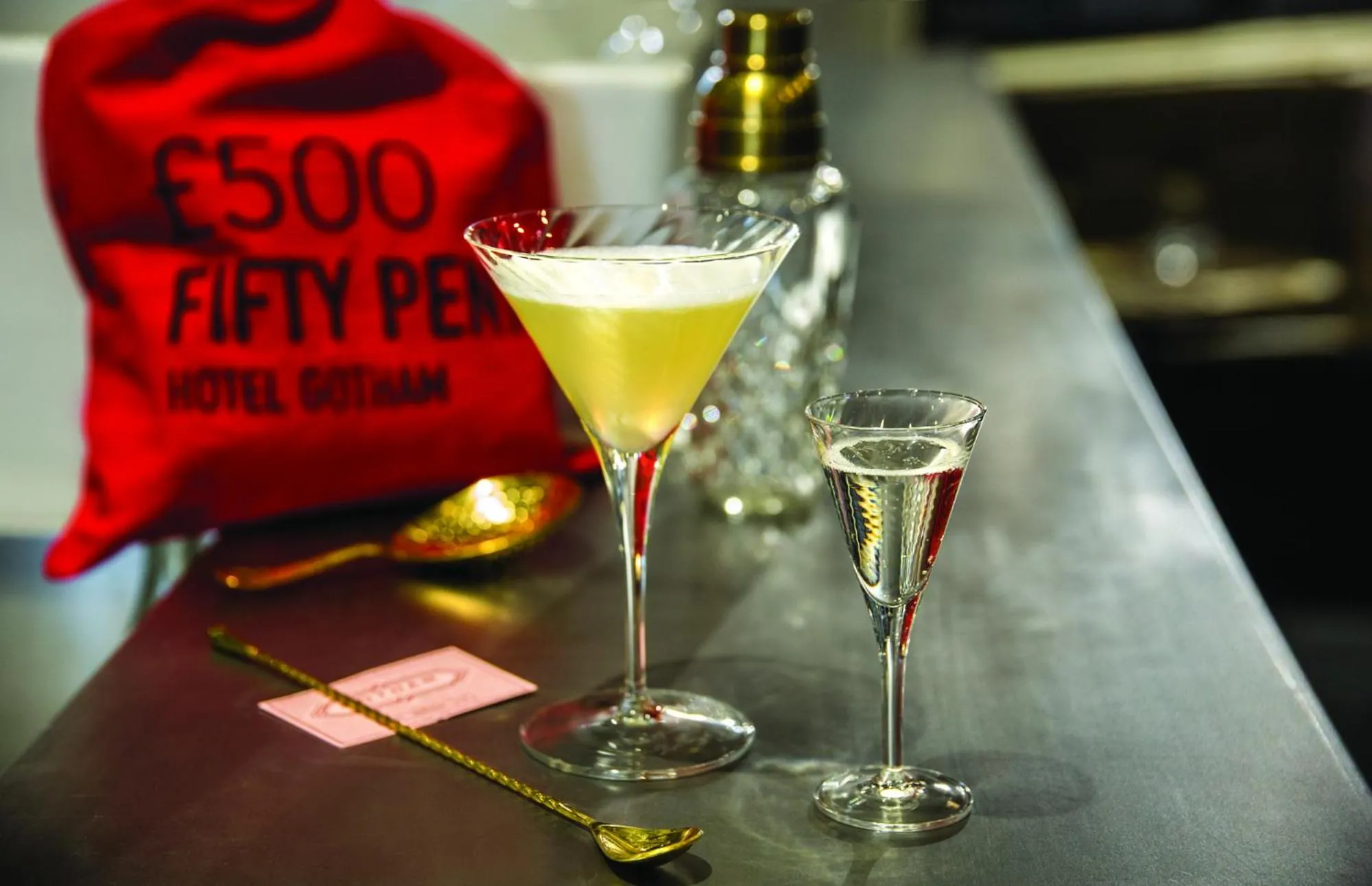 Drinks in Hotel Gotham