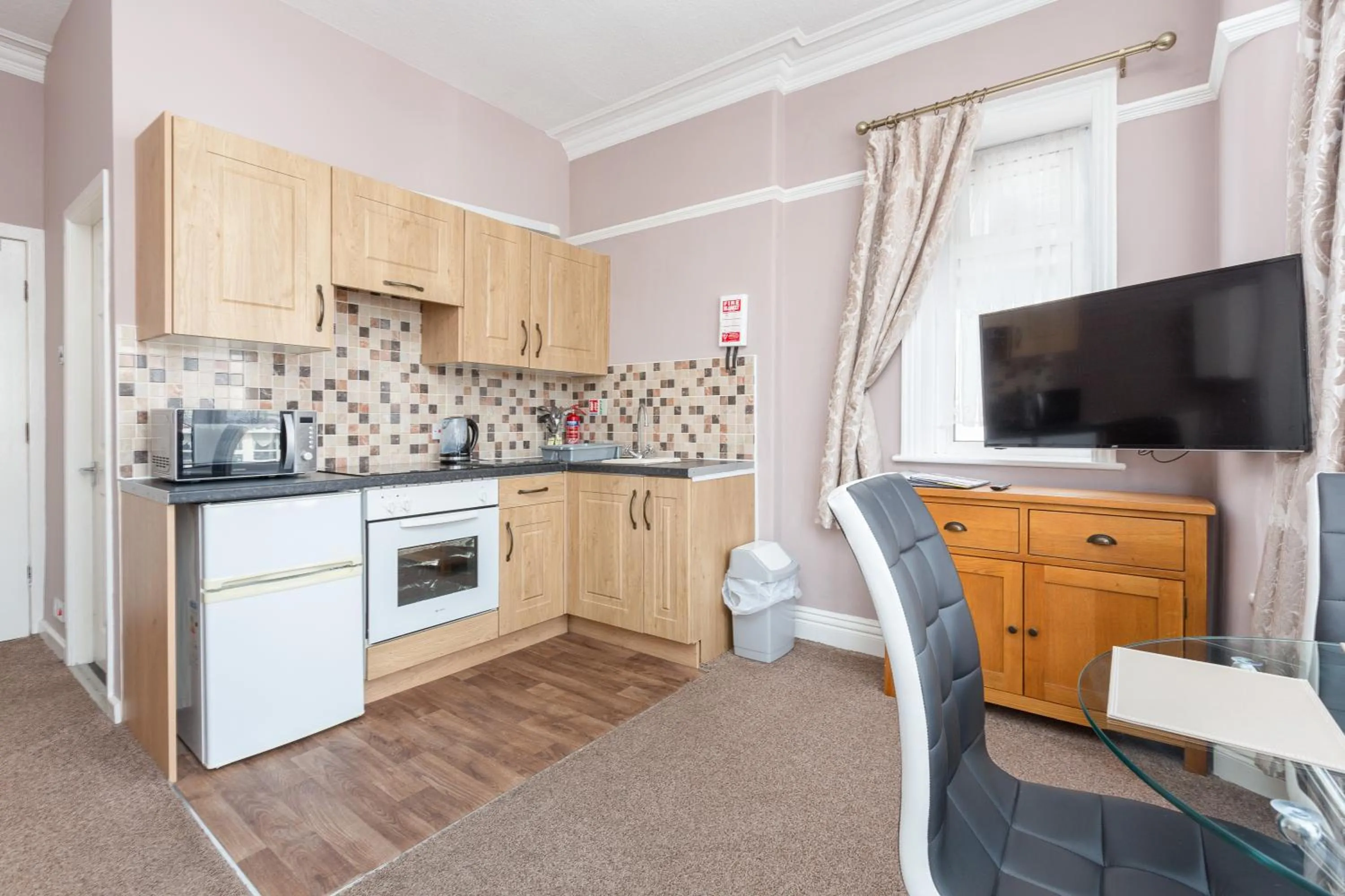 kitchen in Beachcliffe Holiday Apartments
