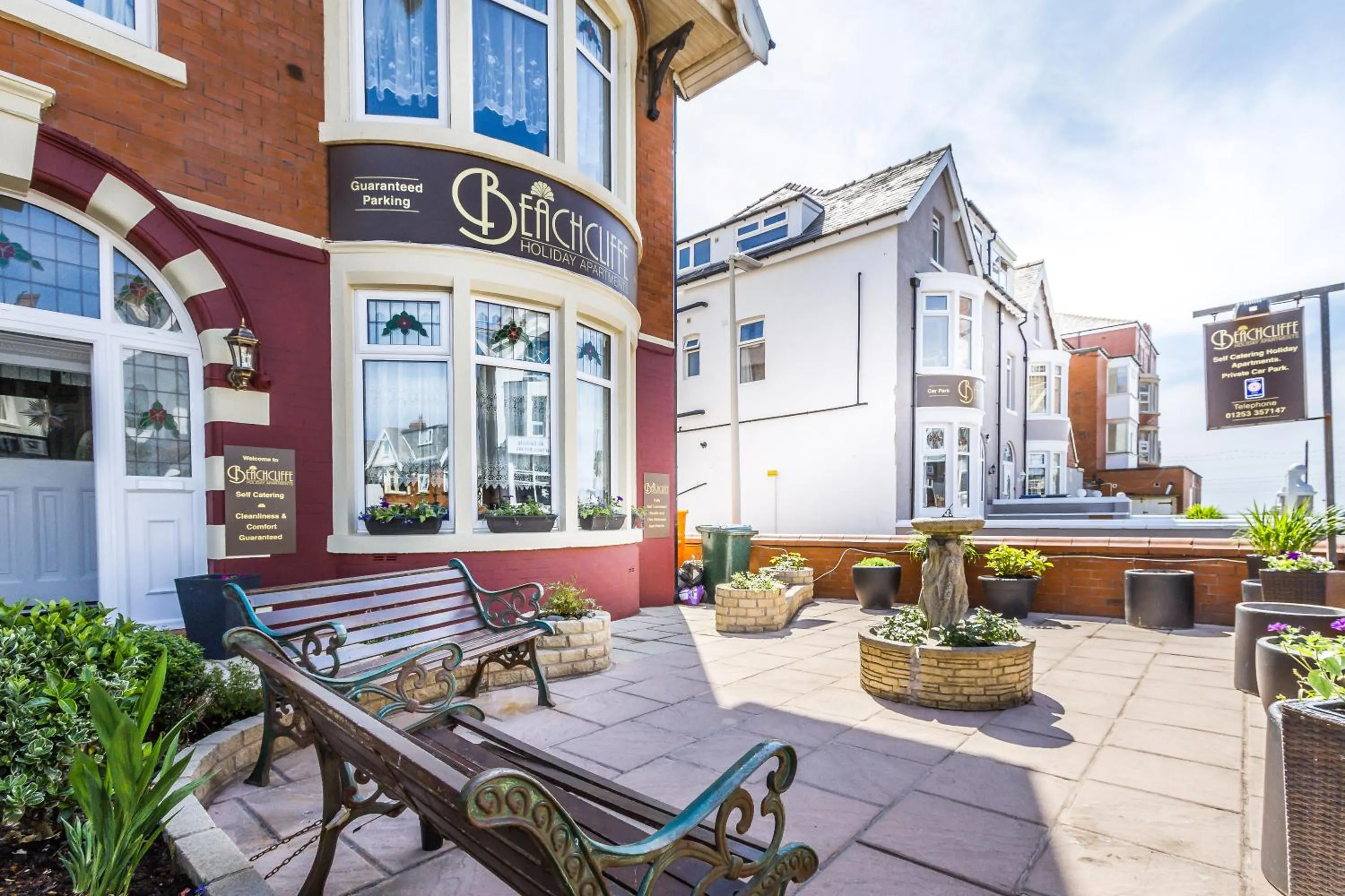 Garden in Beachcliffe Holiday Apartments