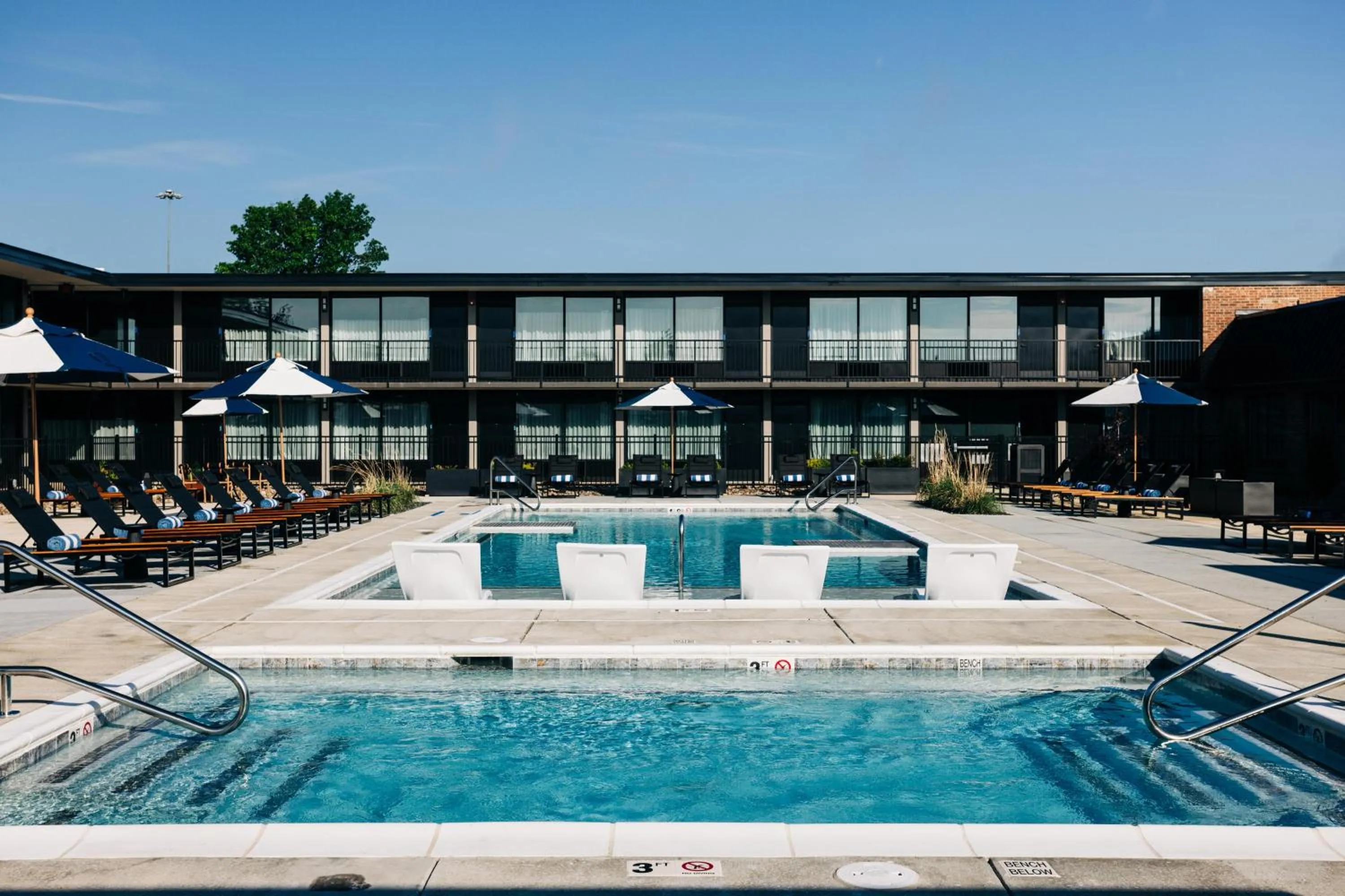 Swimming pool in The Trail Hotel