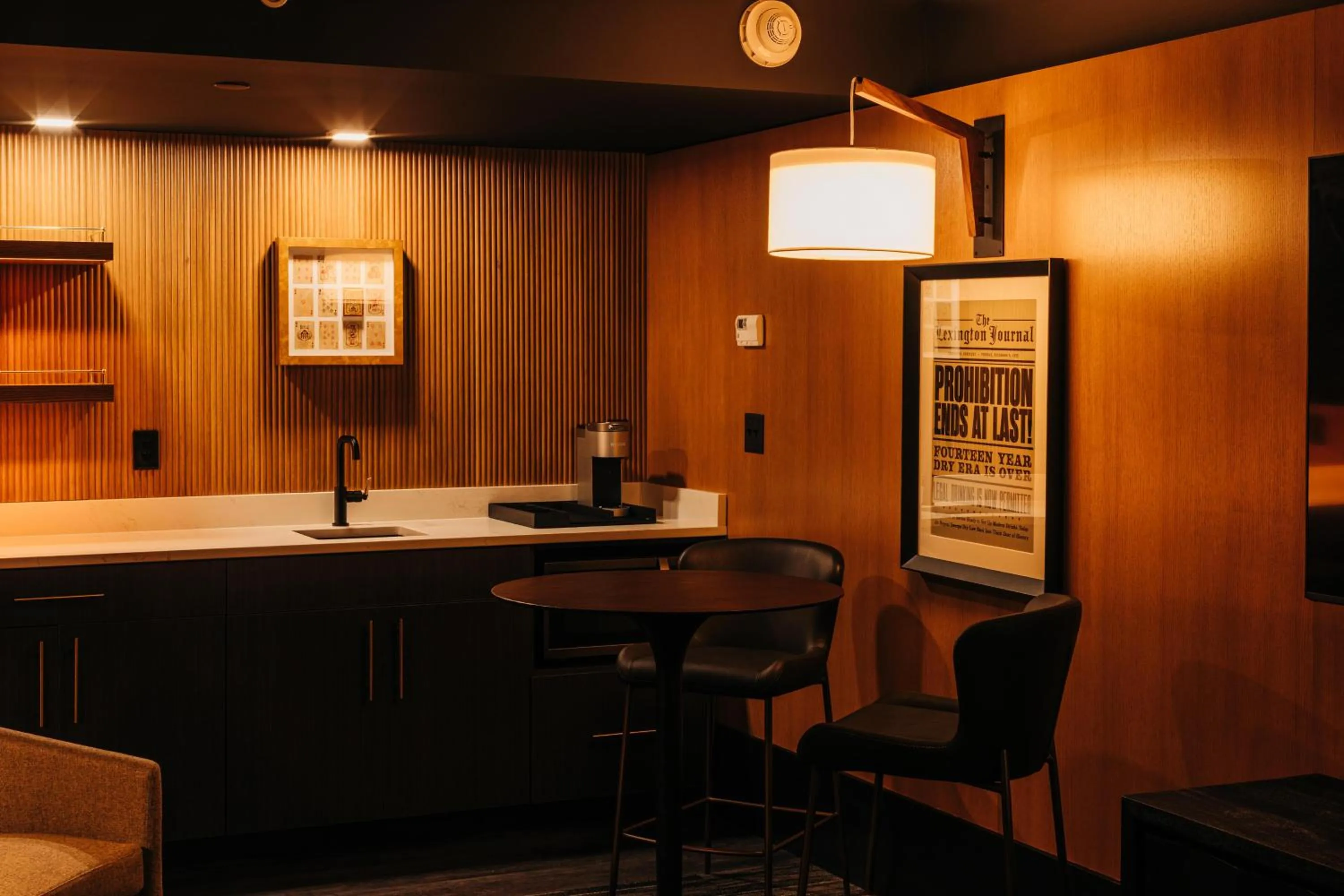 Dining area in The Trail Hotel