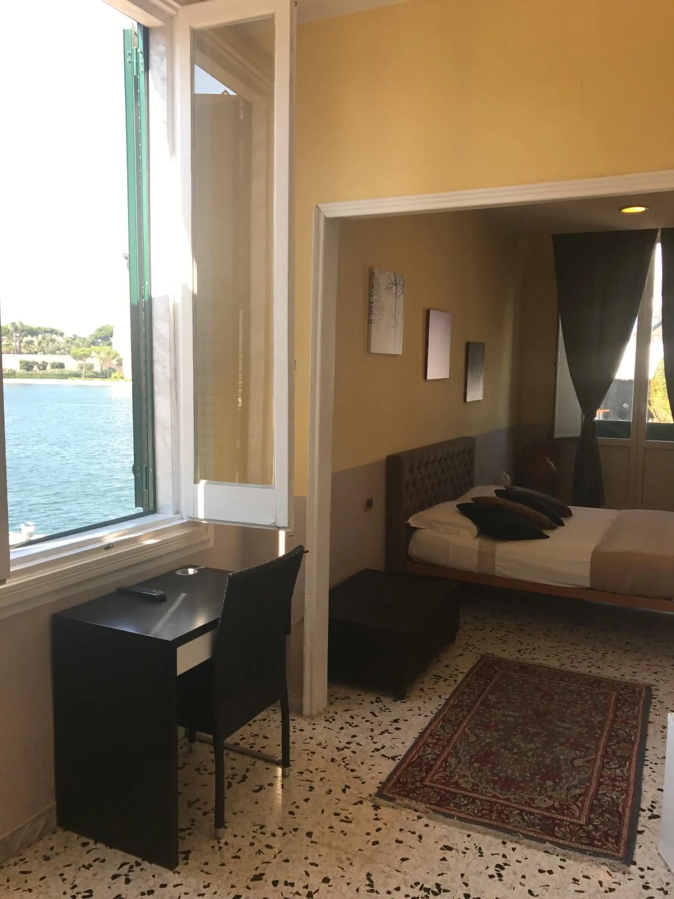 Sea view, Bed in B&B Le Colonne