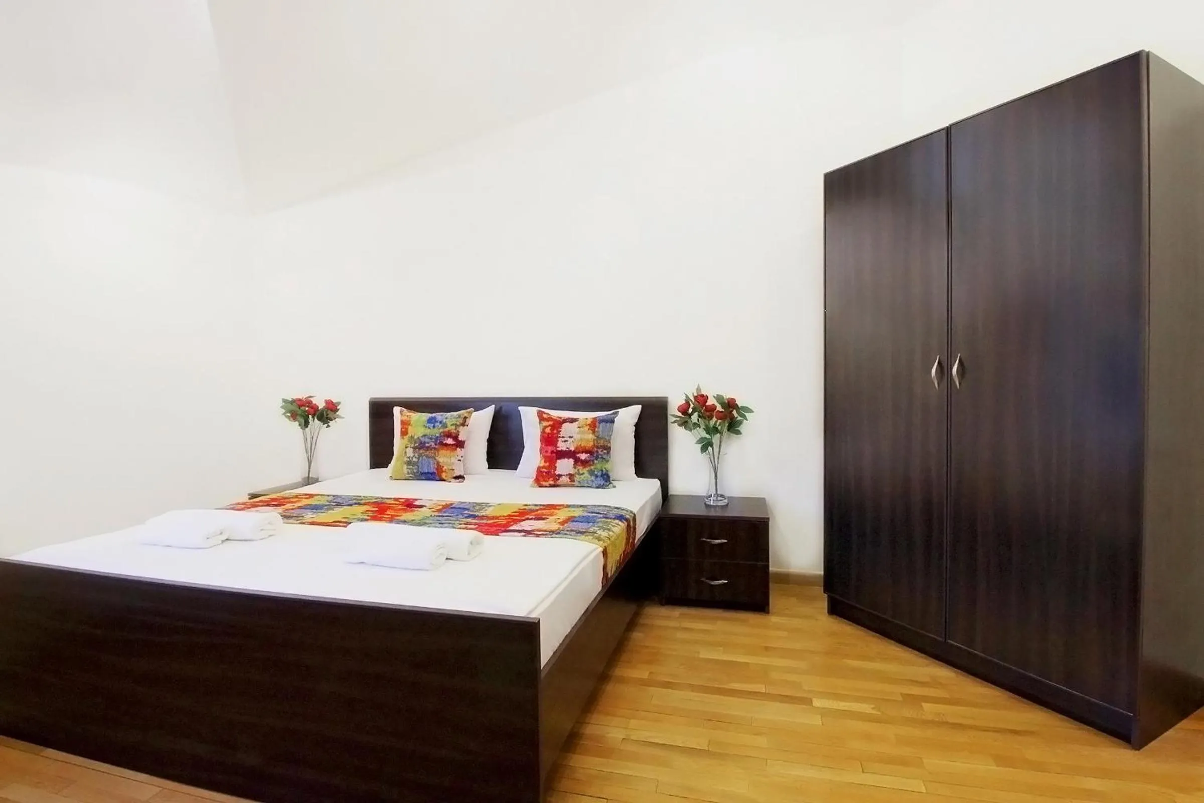 Bedroom, Bed in 2 Bedroom Apartment on Chaikovski street