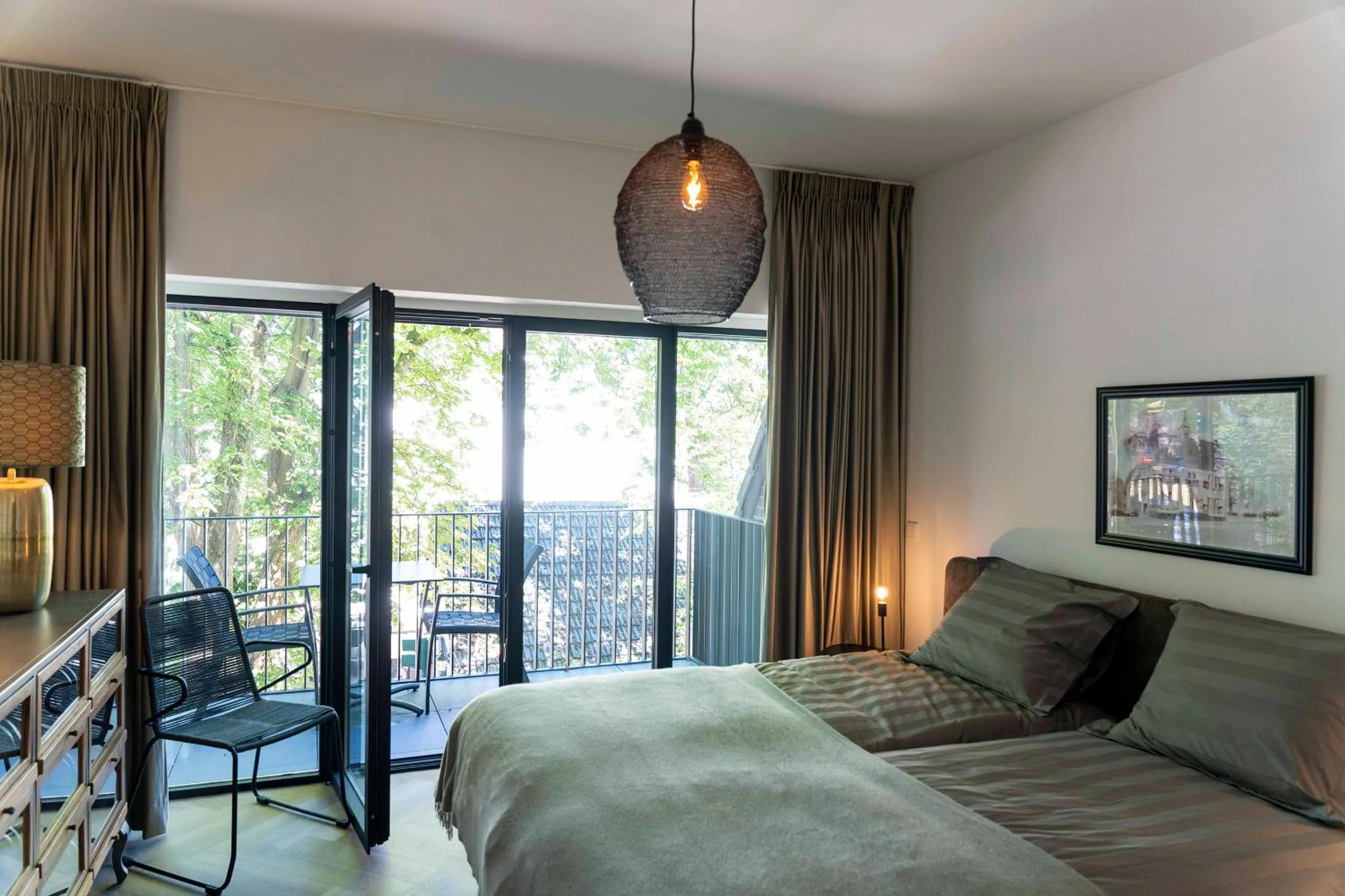 Balcony/Terrace, Bed in In de Witte Dame Hotel Bar Kitchen Apartments