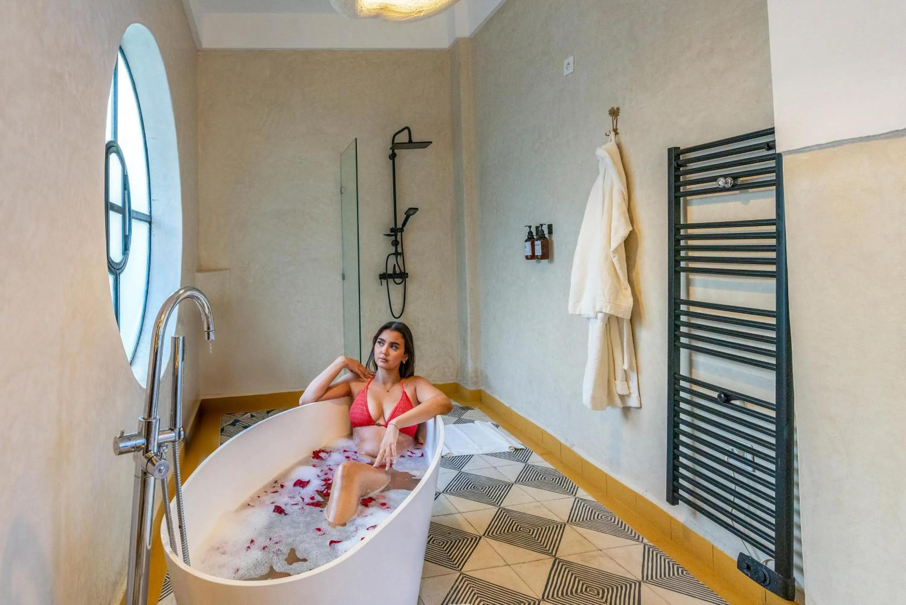 Bath in Maison H Kasbah