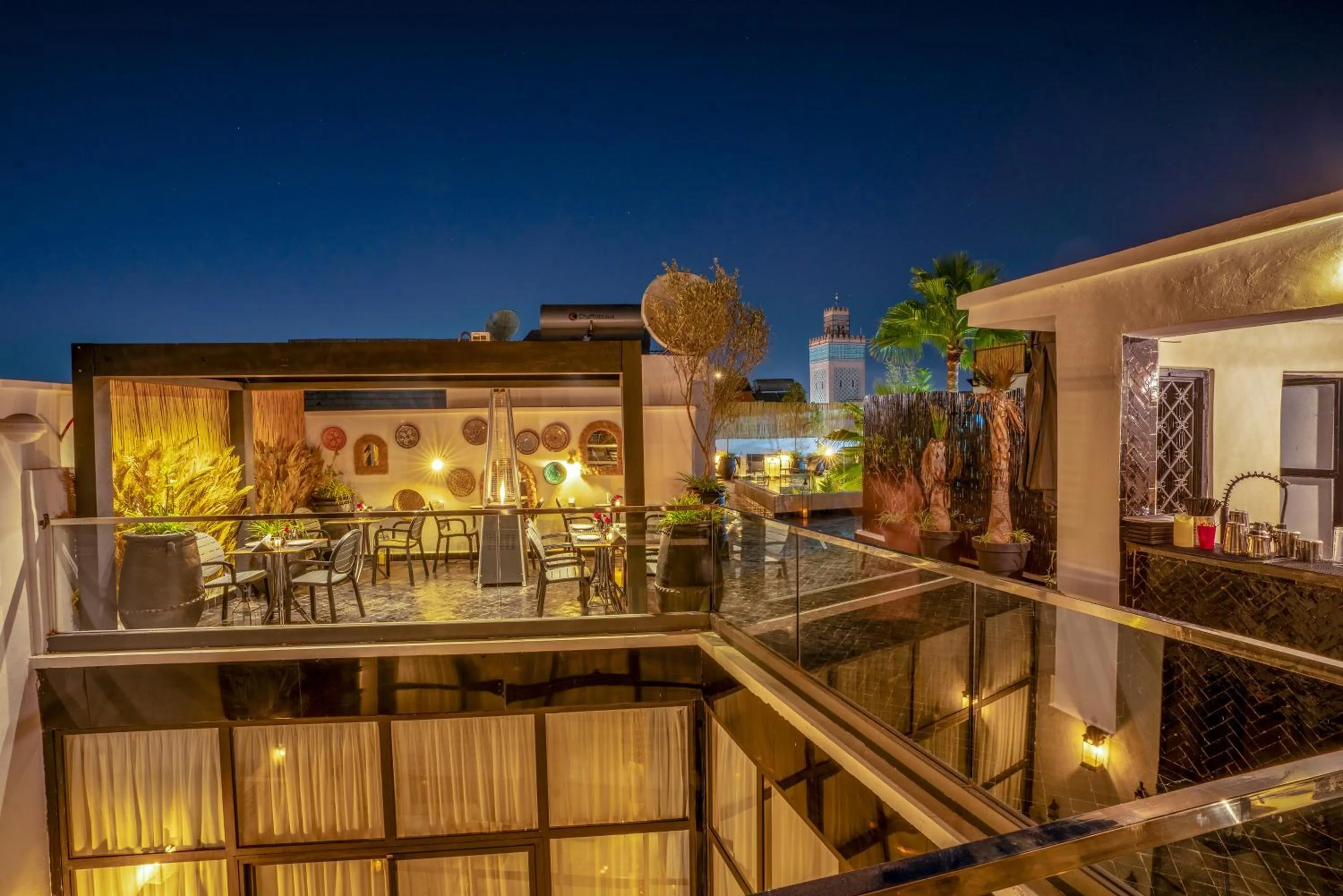 Restaurant/places to eat in Maison H Kasbah