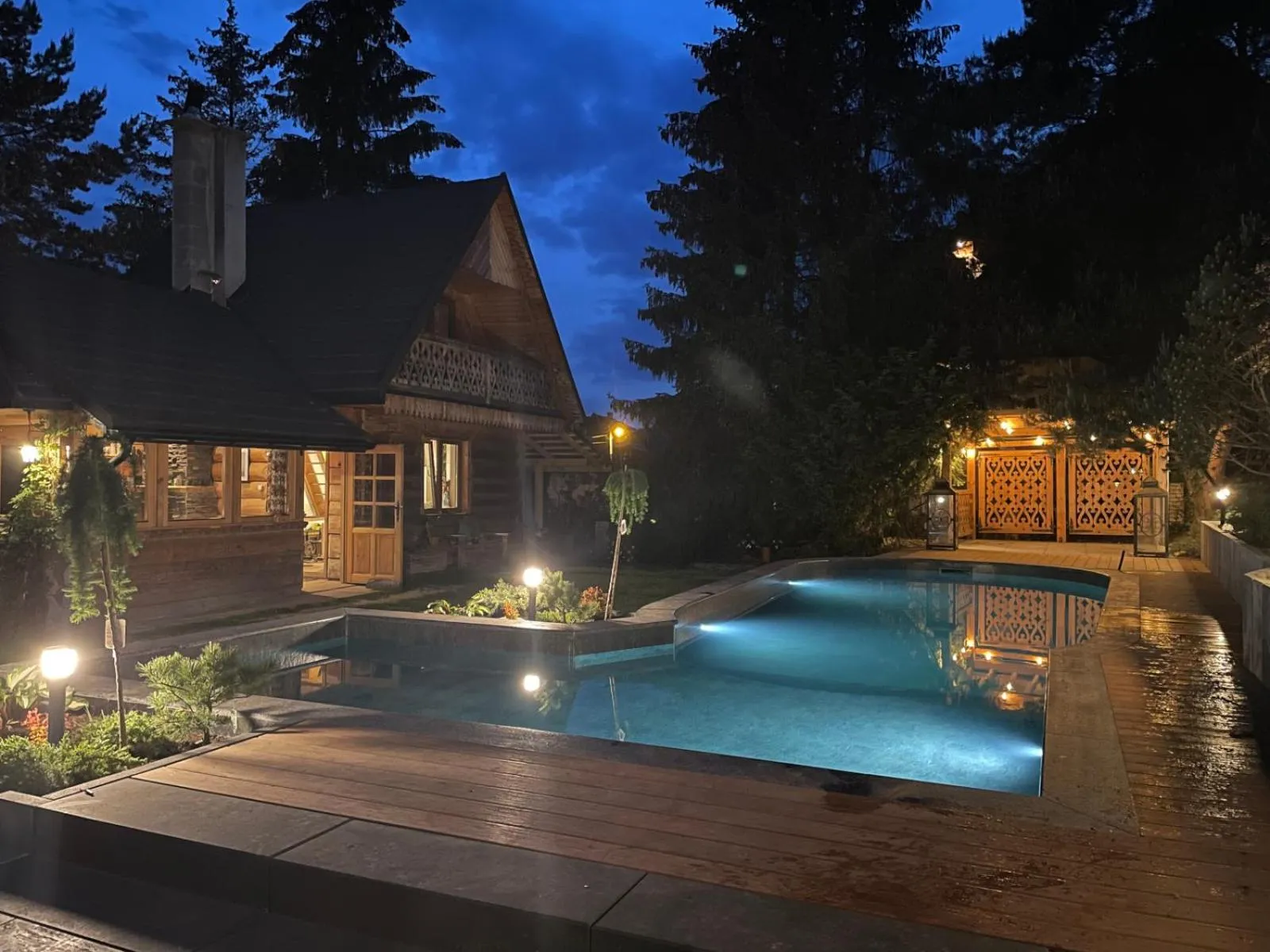Apartamenty Kornaje - Szczawnica Jaworki - komfortowe apartamenty, basen, sauna, duży ogród, blisko szlaków i stoku narciarskiego