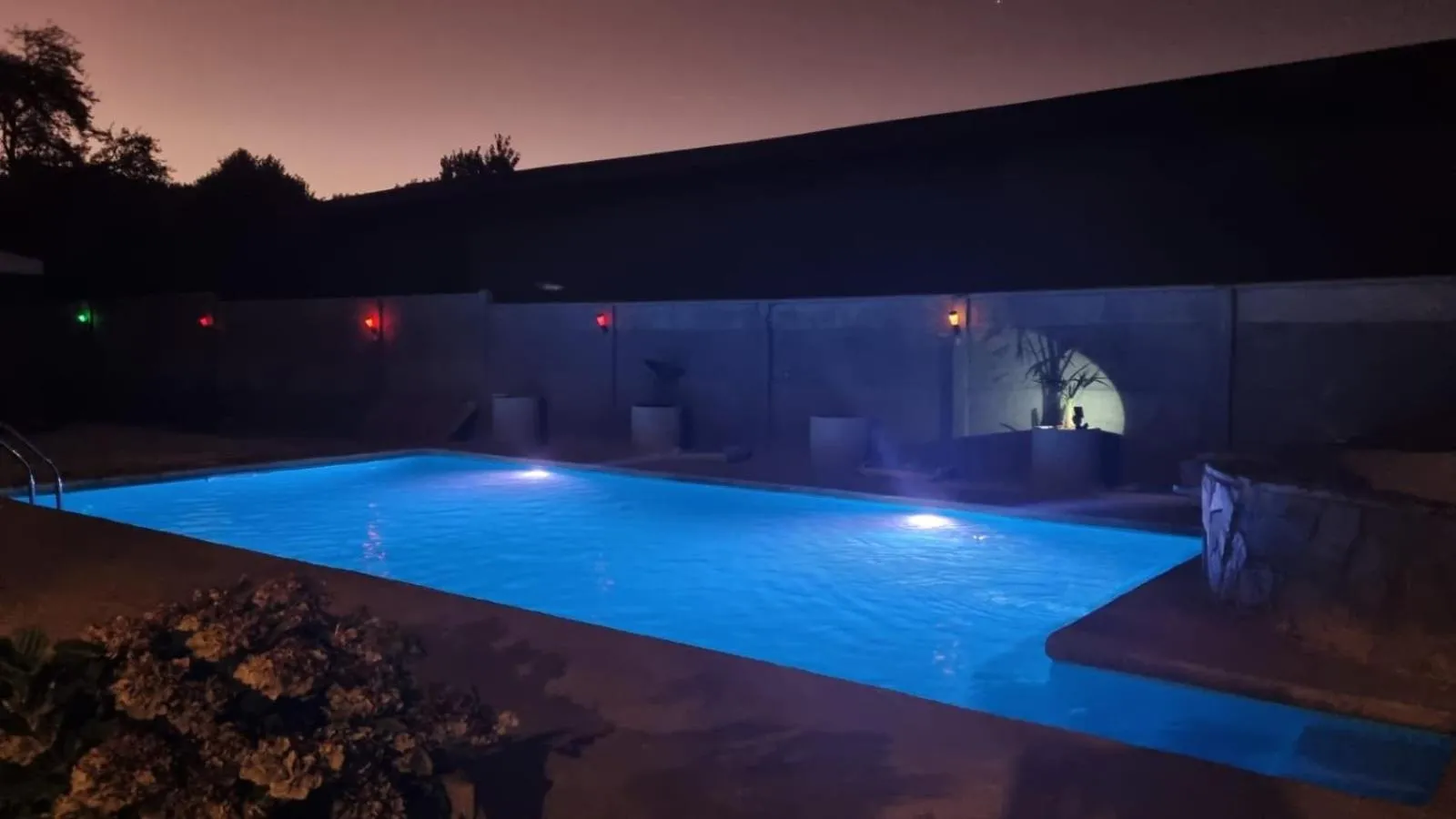 Swimming pool in Apart Hotel Antu de Villarrica