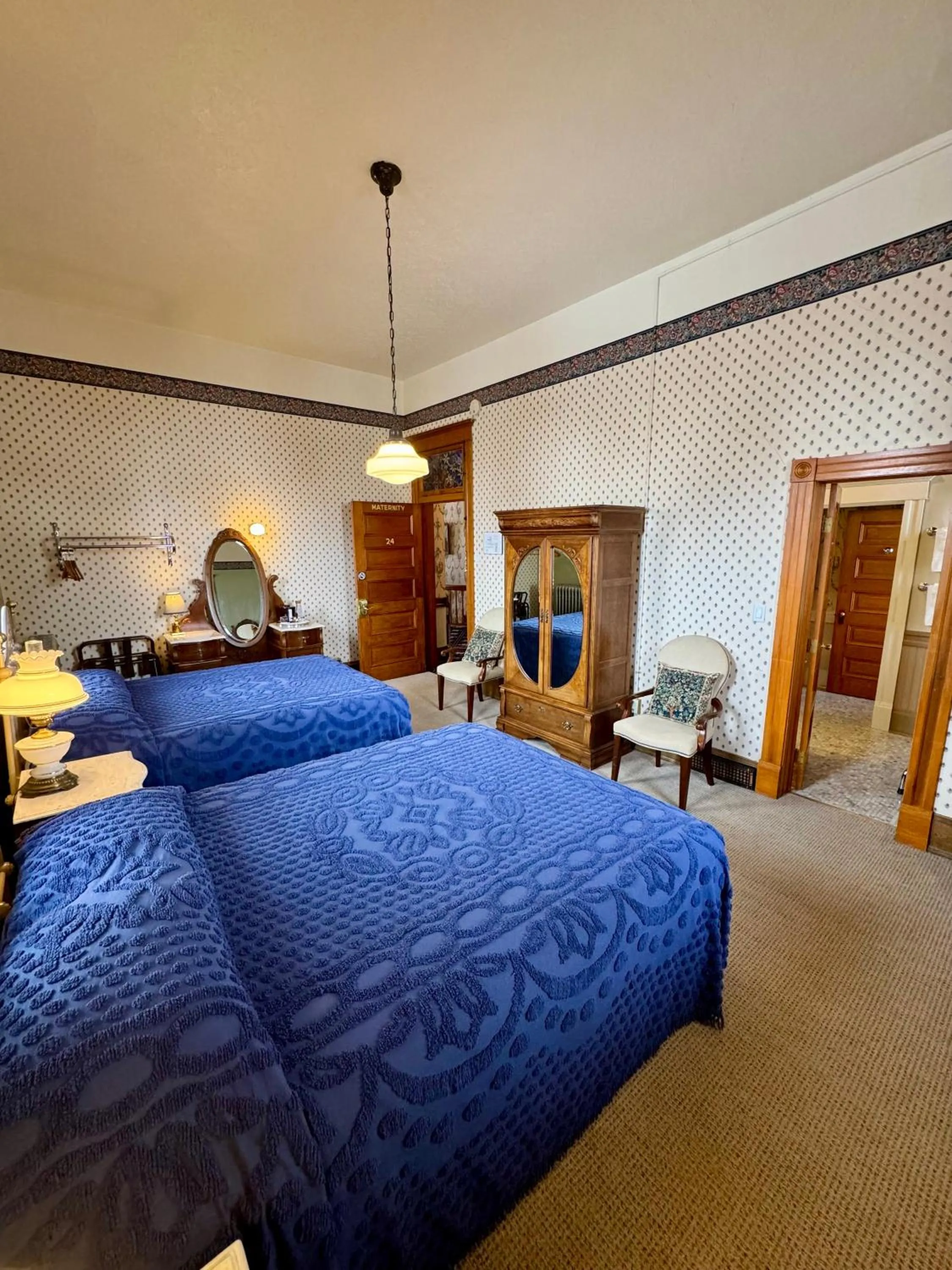 Bed in Cripple Creek Hospitality House