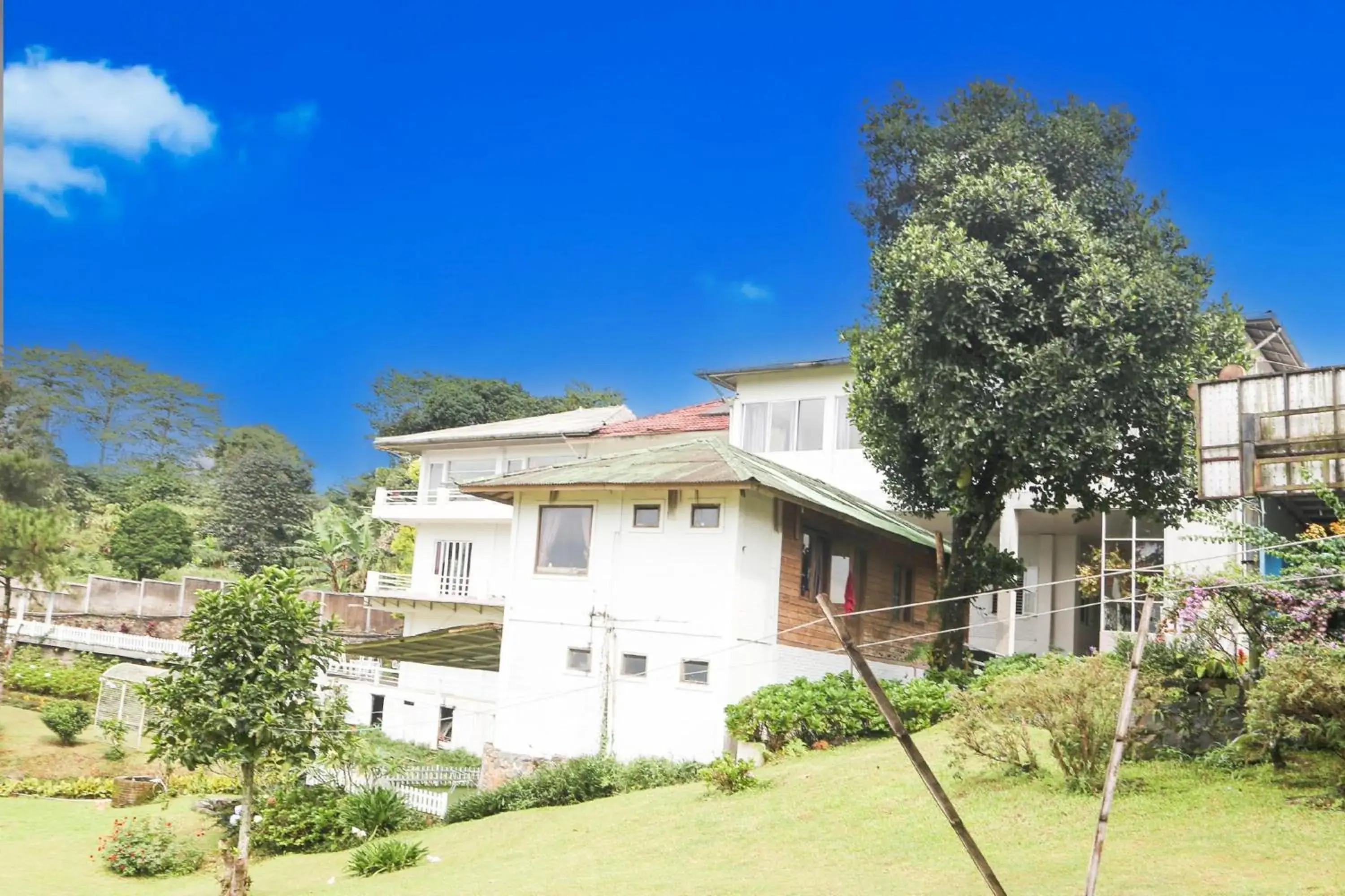 Collection O Bogor Puncak Near Gunung Mas Formerly Villa Bunga Bunga Collection O Bogor Puncak Near Gunung Mas Formerly Villa Bunga Bunga