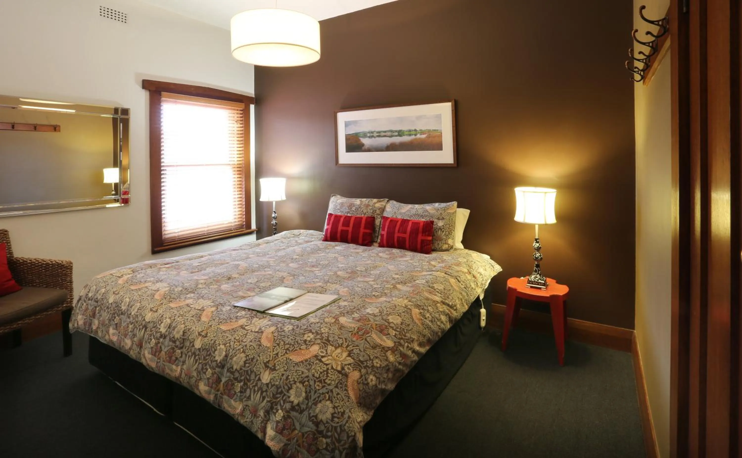 Bedroom, Bed in Kermandie Hotel