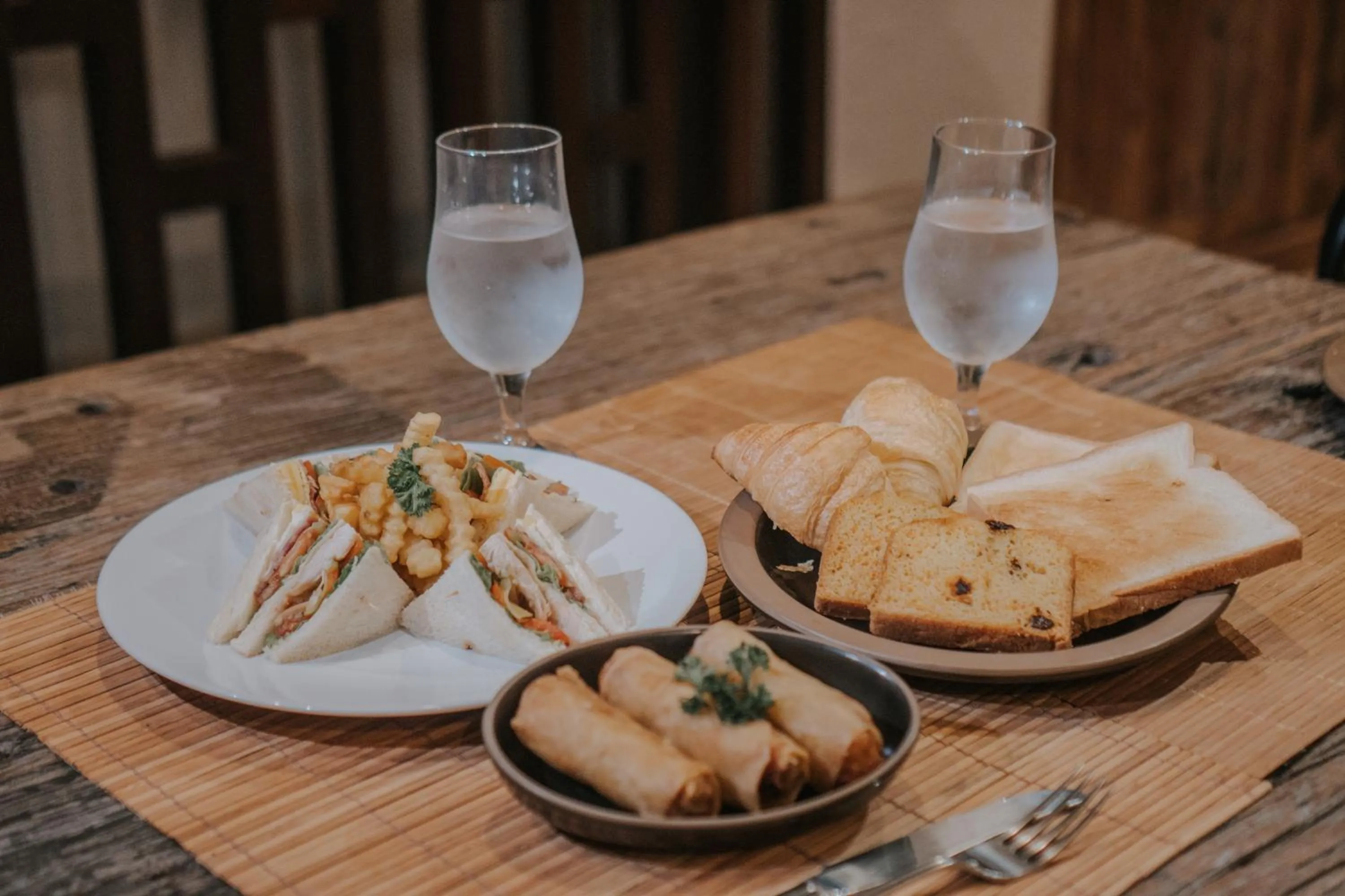 Breakfast in Seaside Oceana Suites by Mahaprana