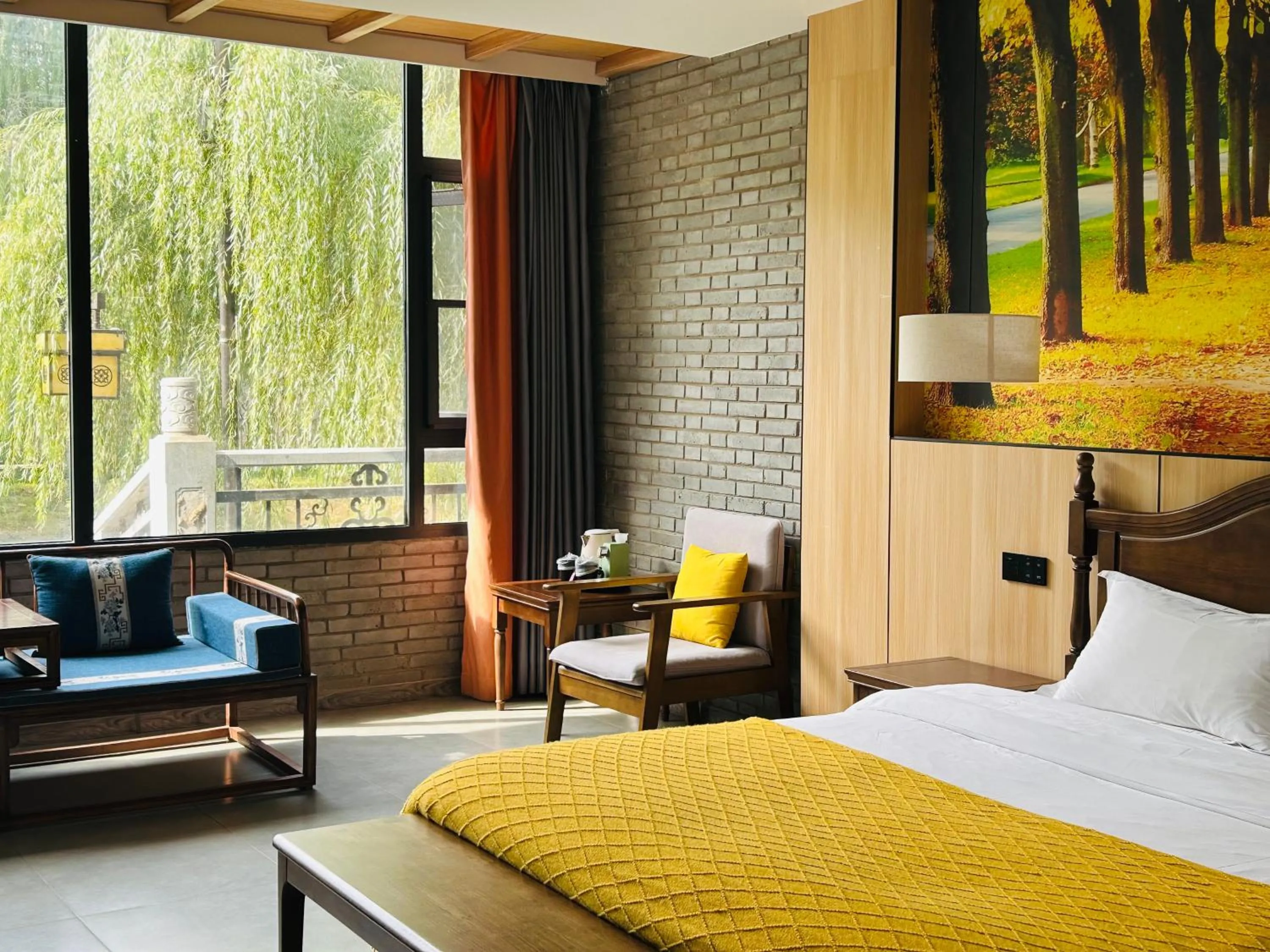 Suite with River View in Qichi Waterfront B&B Hotel