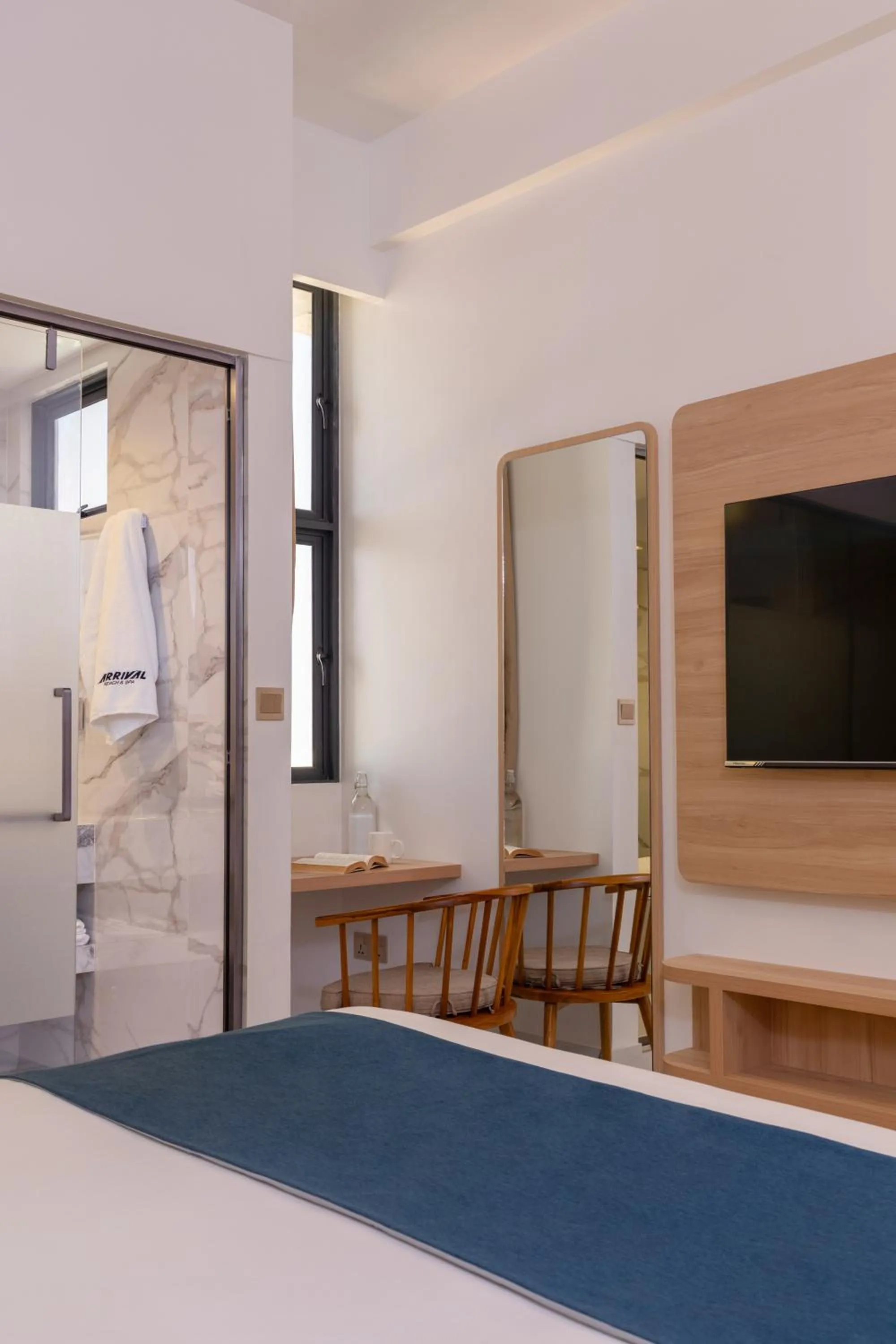 Bedroom, Bed in Arrival Beach and Spa