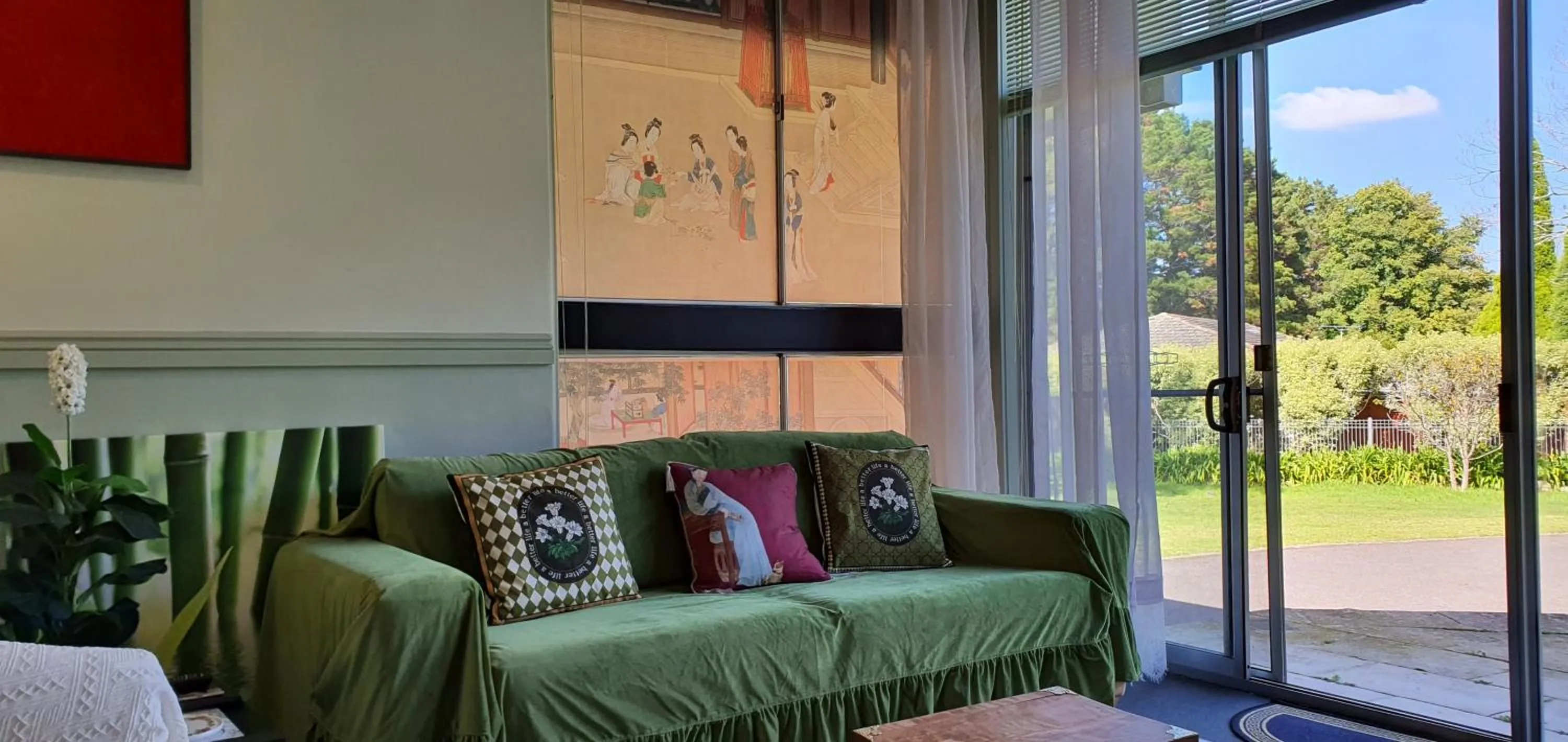 Living room in Golfview Lodge