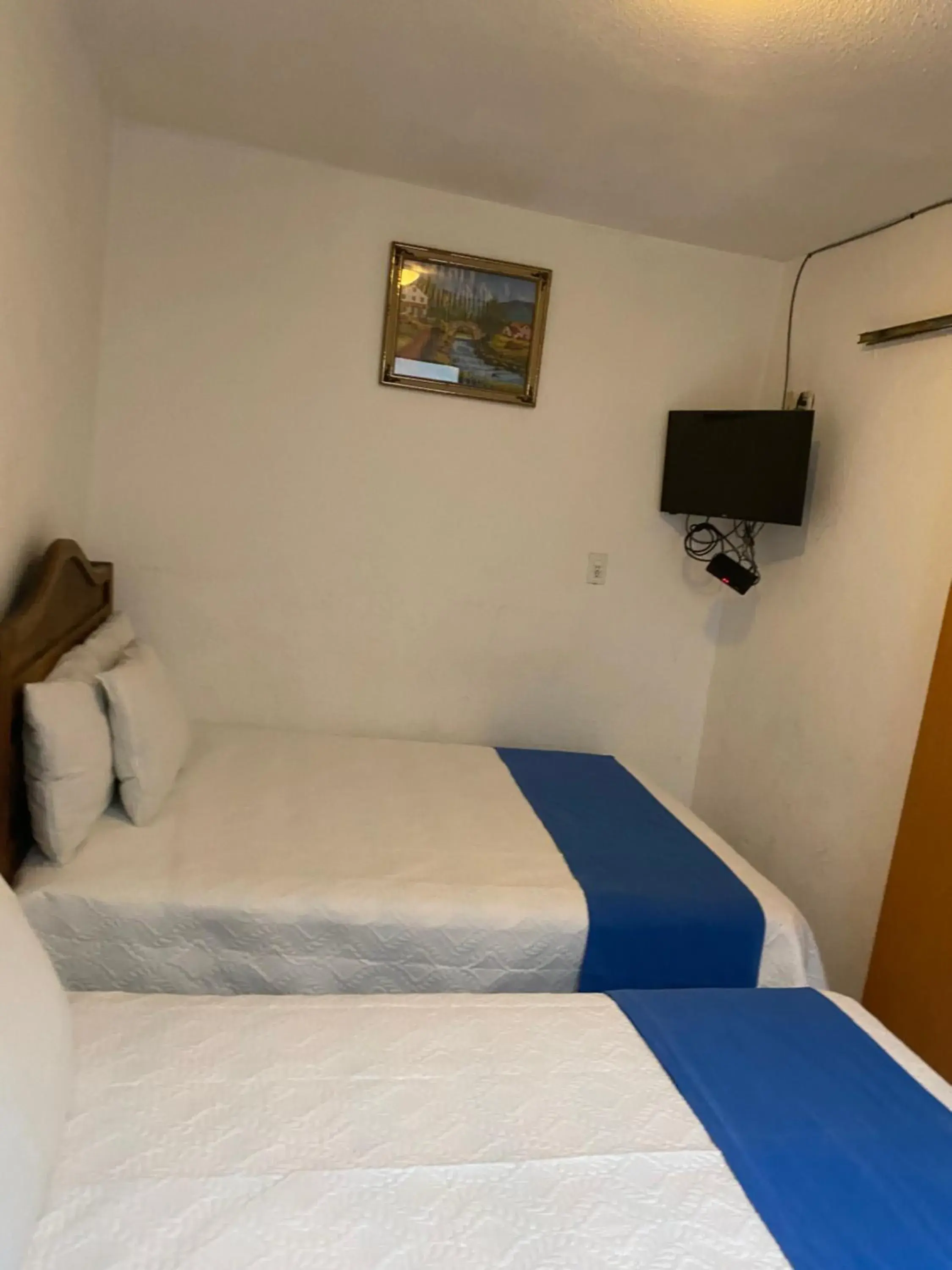 Triple Room in Hotel Nacional Triple Room in Hotel Nacional