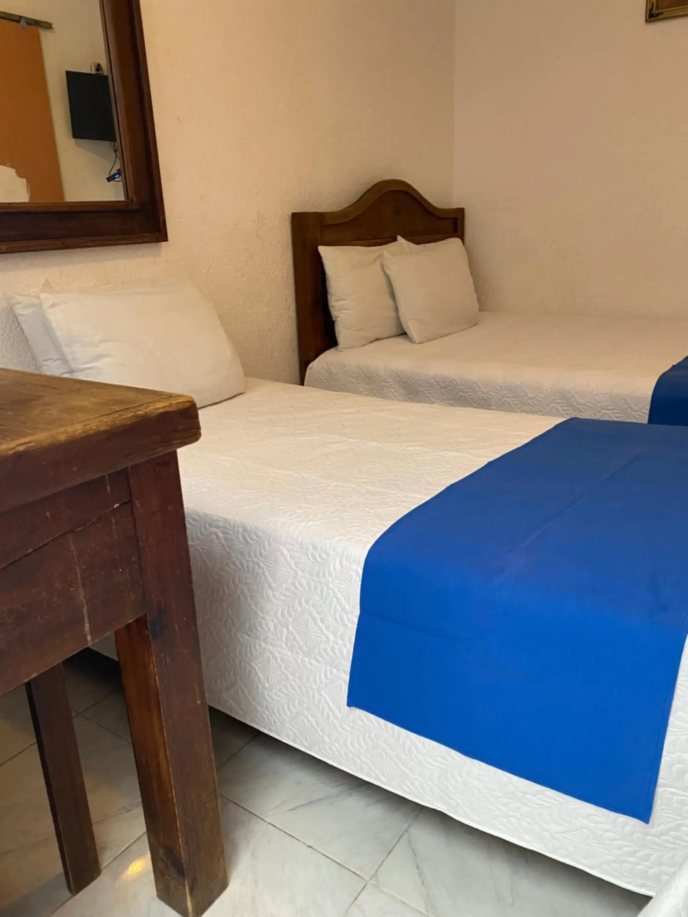 Standard Twin Room in Hotel Nacional Standard Twin Room in Hotel Nacional