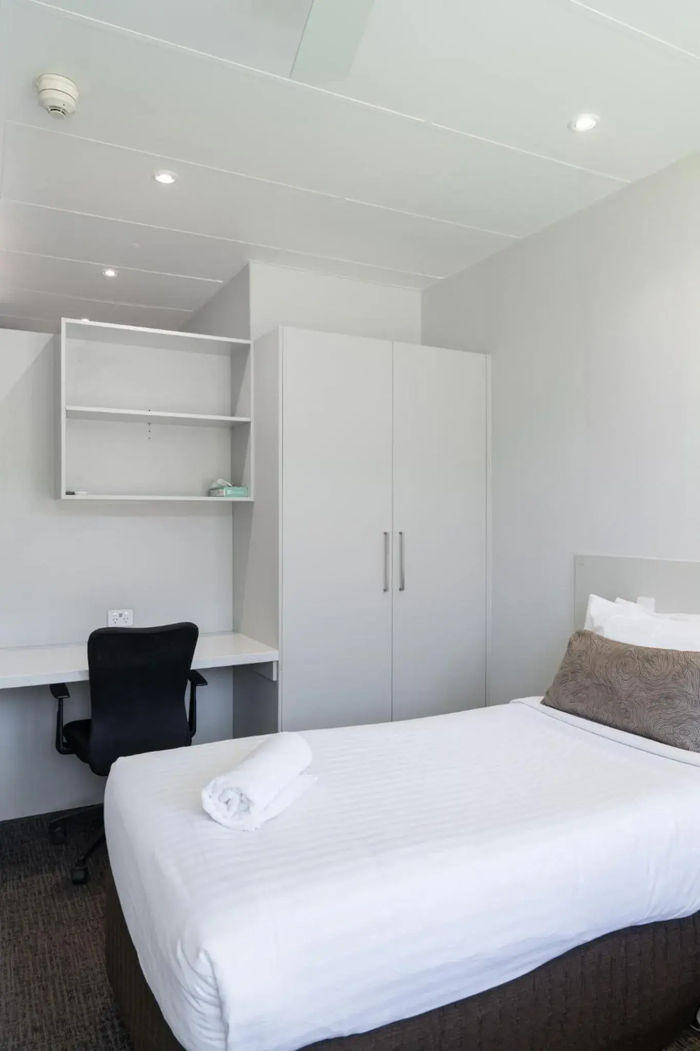 Superior Twin Room in Naracoorte Hotel Motel Superior Twin Room in Naracoorte Hotel Motel