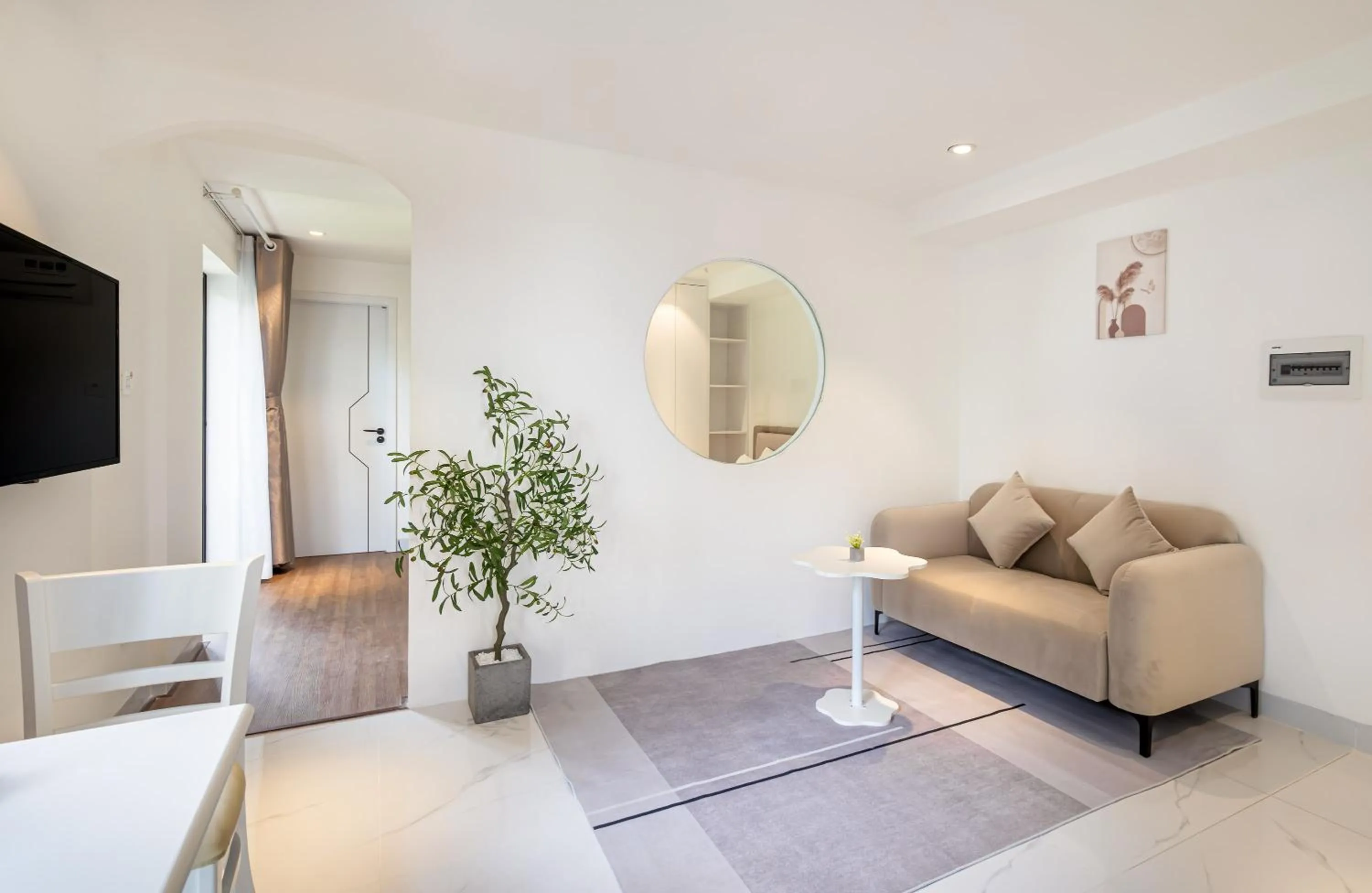 Photo of the whole room in The Royal Sky - Phu My Hung