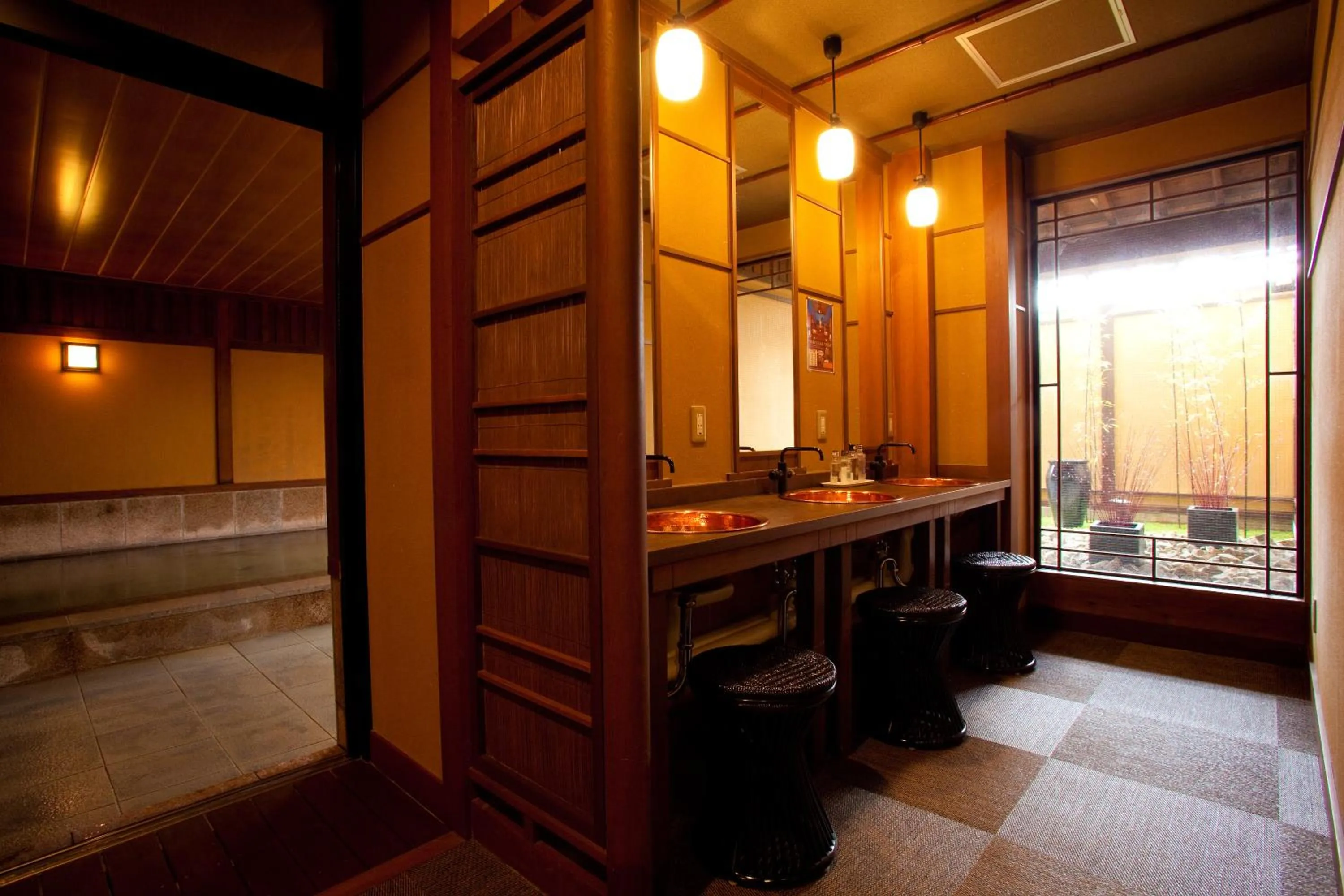 Day in Dantokan Kikunoya