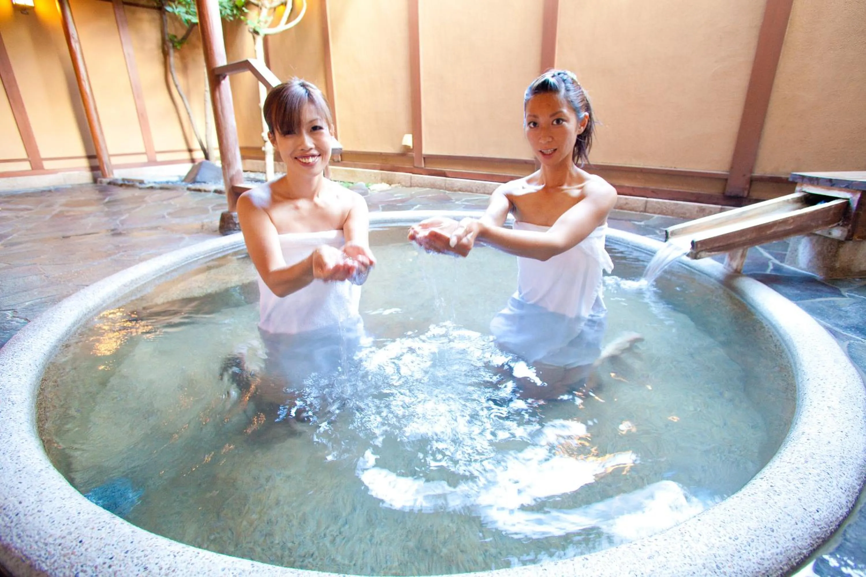 People in Dantokan Kikunoya